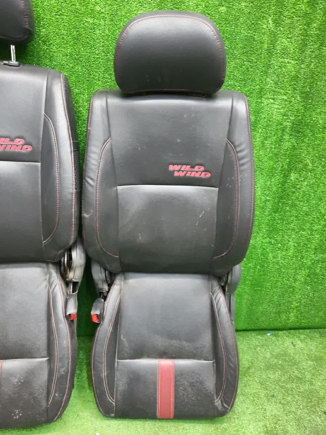 Кресло левое переднее SUZUKI JIMNY SIERRA, JIMNY WIDE, JIMNY JB43W, JB33W, JB23W 3 ракурс