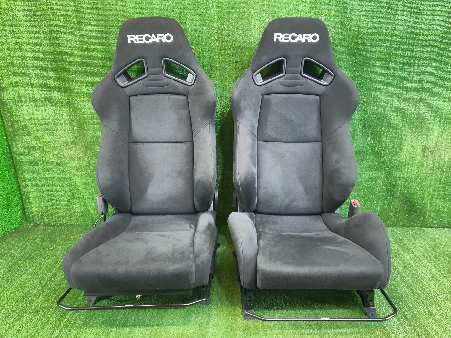 Кресло левое переднее SUBARU LEGACY BG5 RECARO 1 ракурс