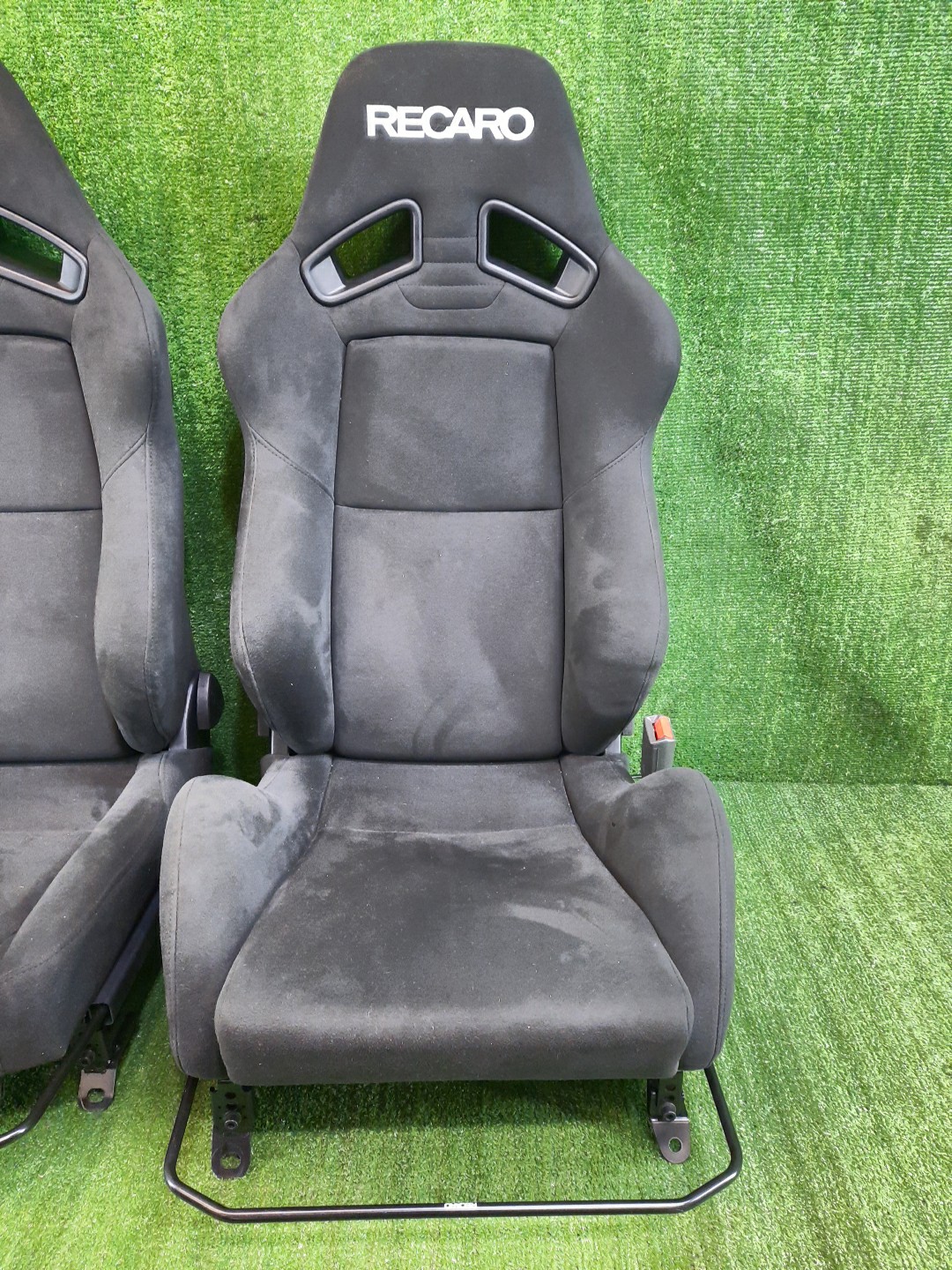 Кресло левое переднее SUBARU LEGACY BG5 RECARO 2 ракурс