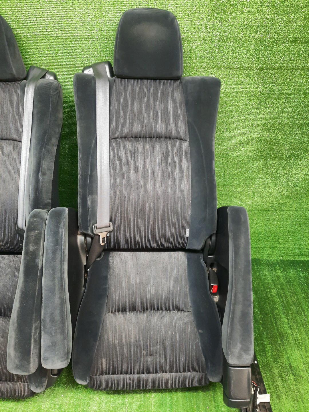 Кресло левое заднее TOYOTA ALPHARD, VELLFIRE AGH35W, AYH30W, AGH30W, GGH30W 3 ракурс