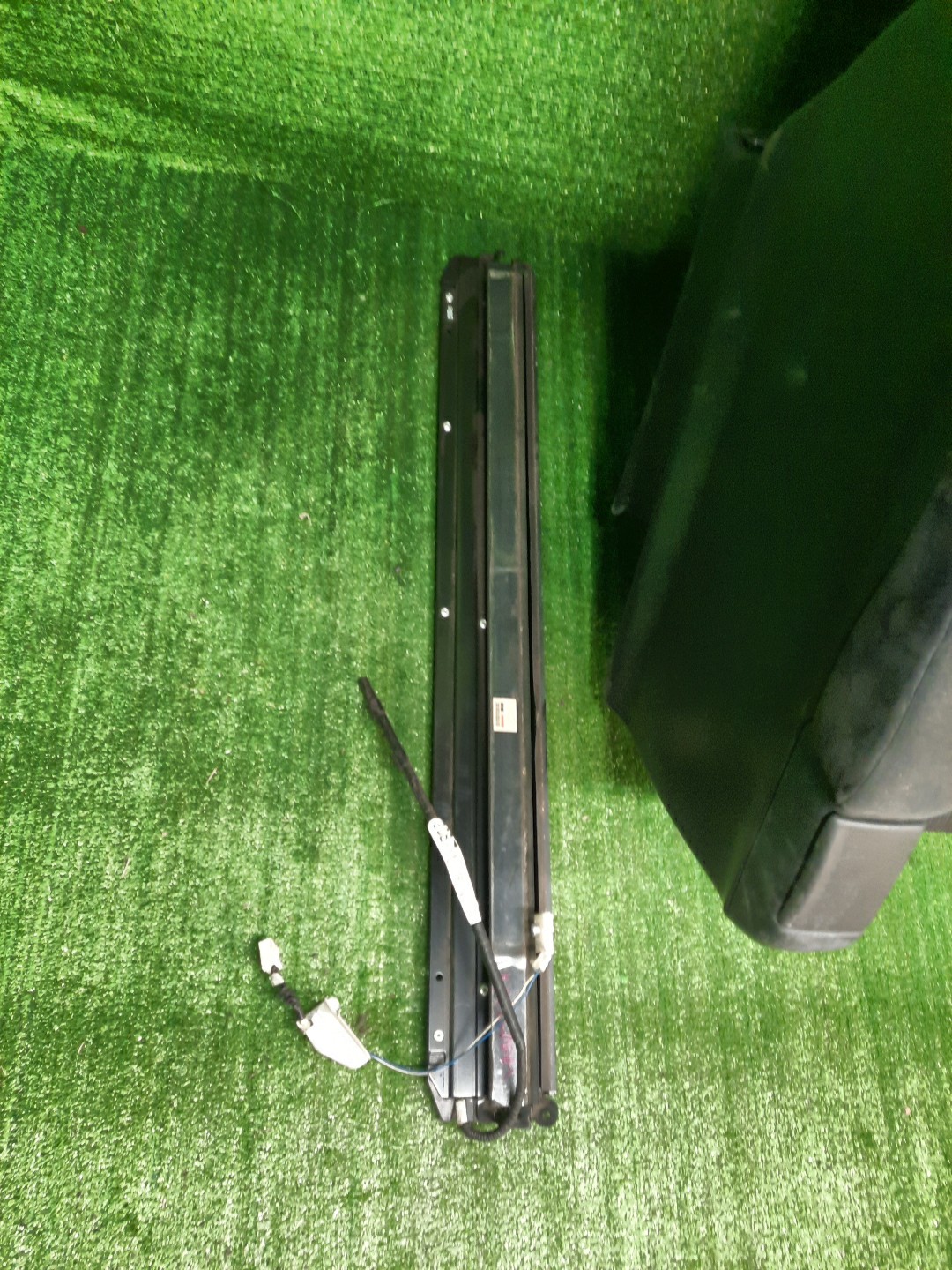 Кресло левое заднее TOYOTA ALPHARD, VELLFIRE AGH35W, AYH30W, AGH30W, GGH30W 5 ракурс
