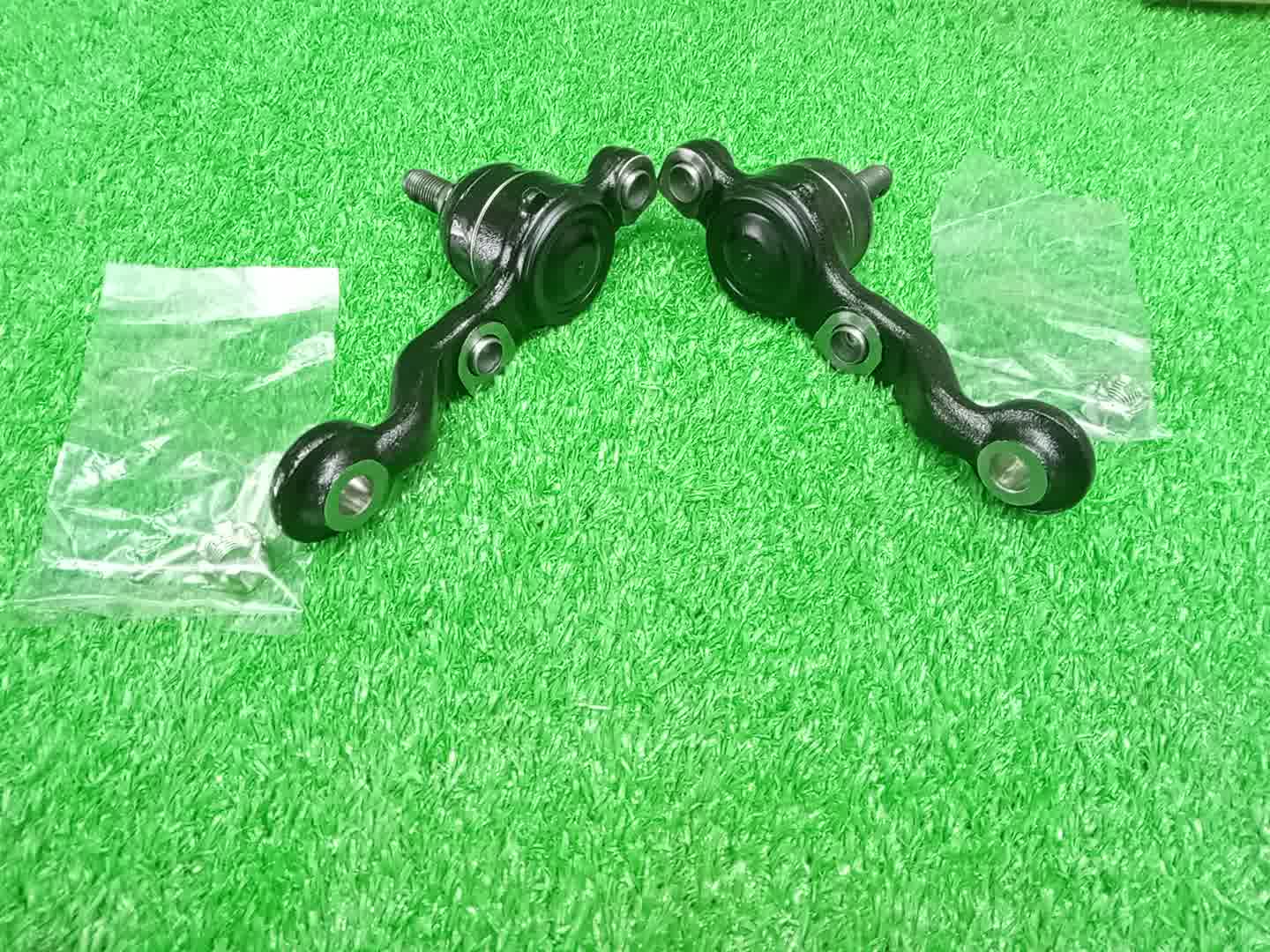 Шаровая опора TOYOTA MARK II JZX110 04436-53010 3 ракурс