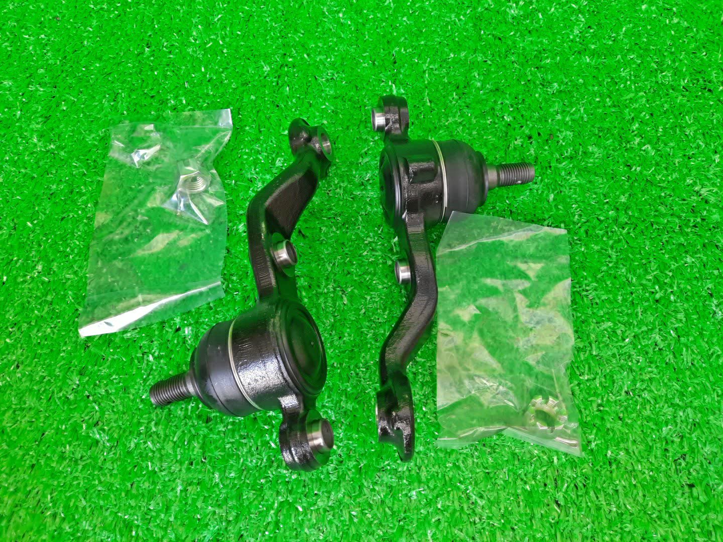 Шаровая опора TOYOTA ARISTO JZS160 04436-30080 1 ракурс