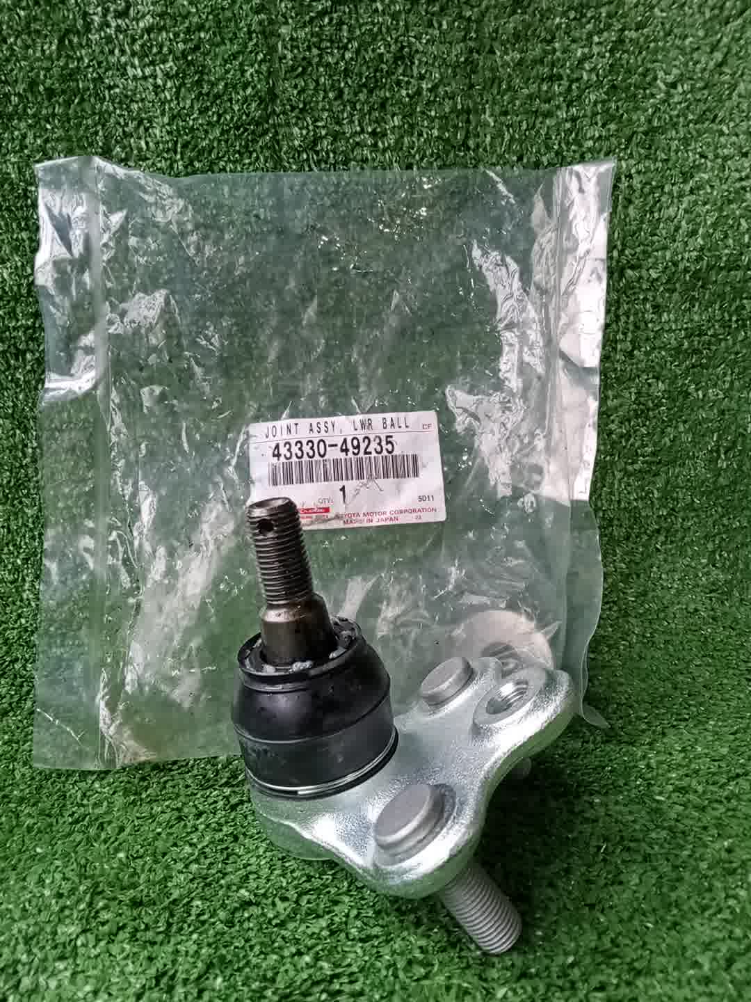 Шаровая опора TOYOTA HARRIER AXUH85 43330-49235 1 ракурс