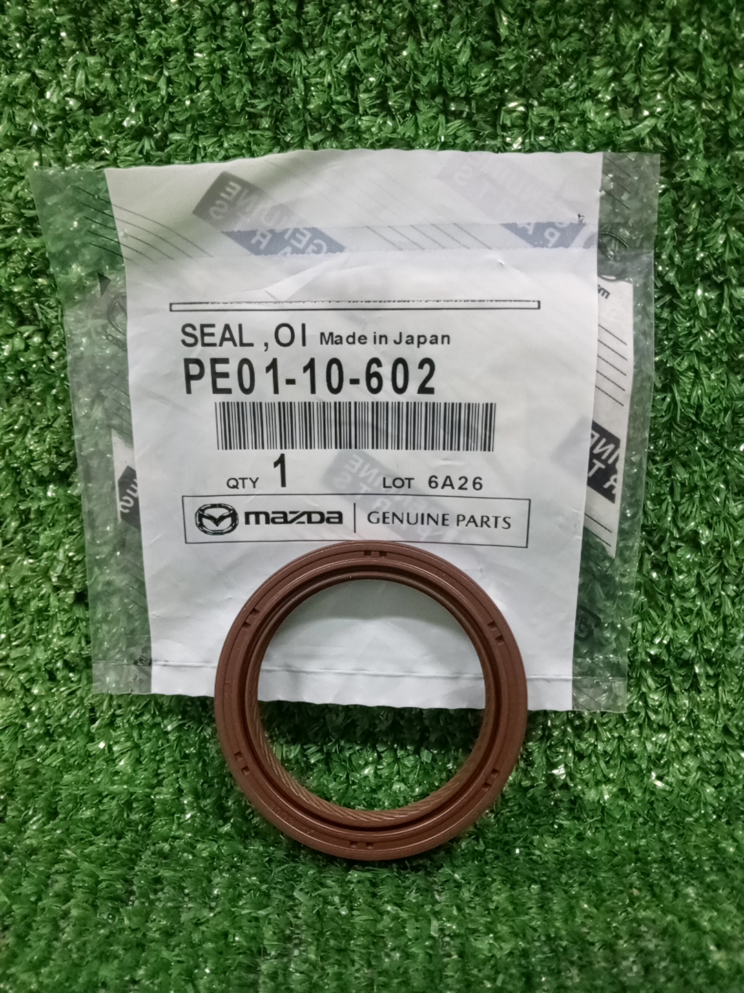 Сальник MAZDA CX-3 DK5AW S5-DPTS PE01-10-602 1 ракурс Сальник MAZDA CX-3 DK5AW S5-DPTS PE01-10-602 1 ракурс