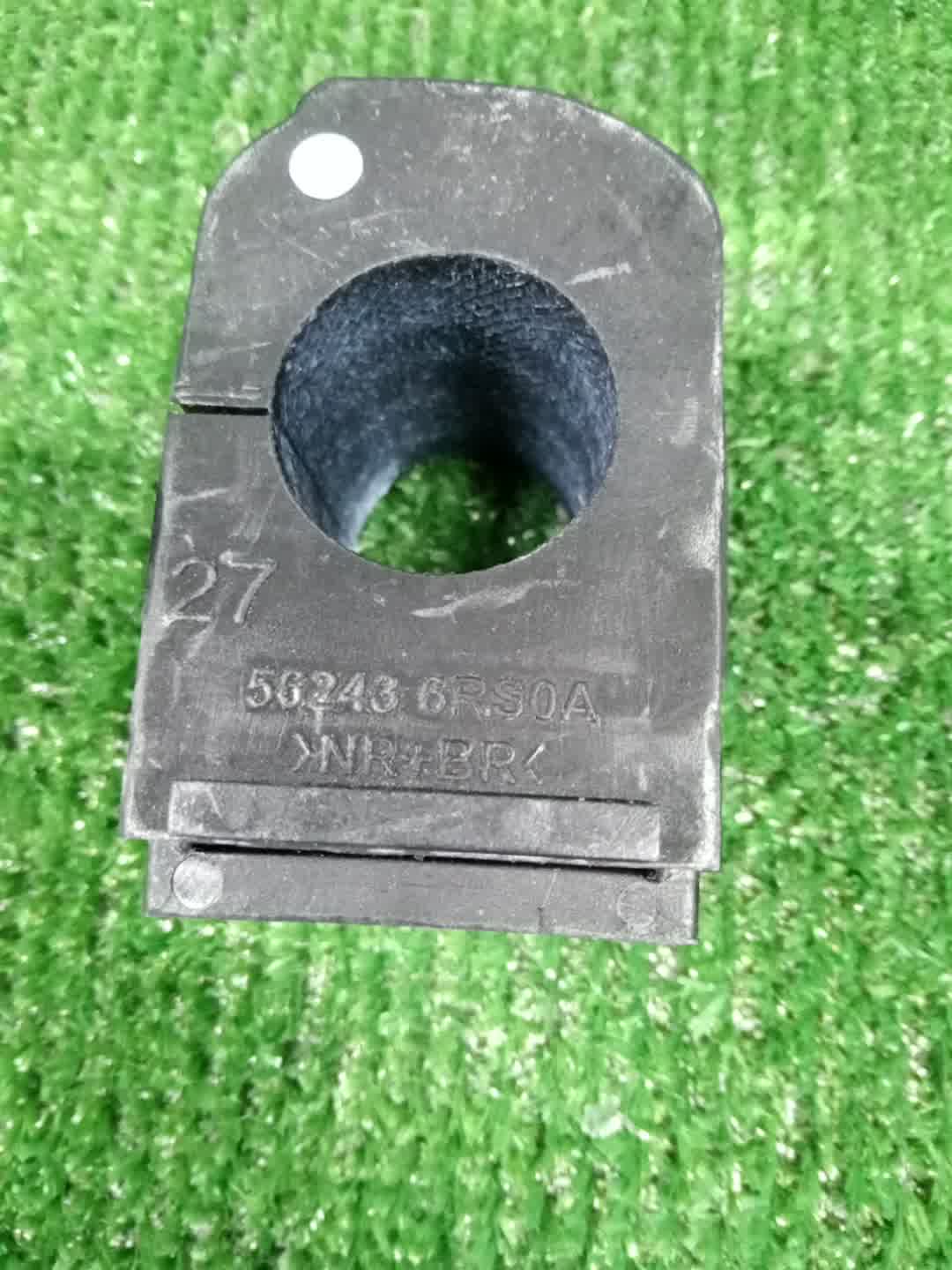Втулка стабилизатора передняя MITSUBISHI OUTLANDER GN0W 4156A160 2 ракурс