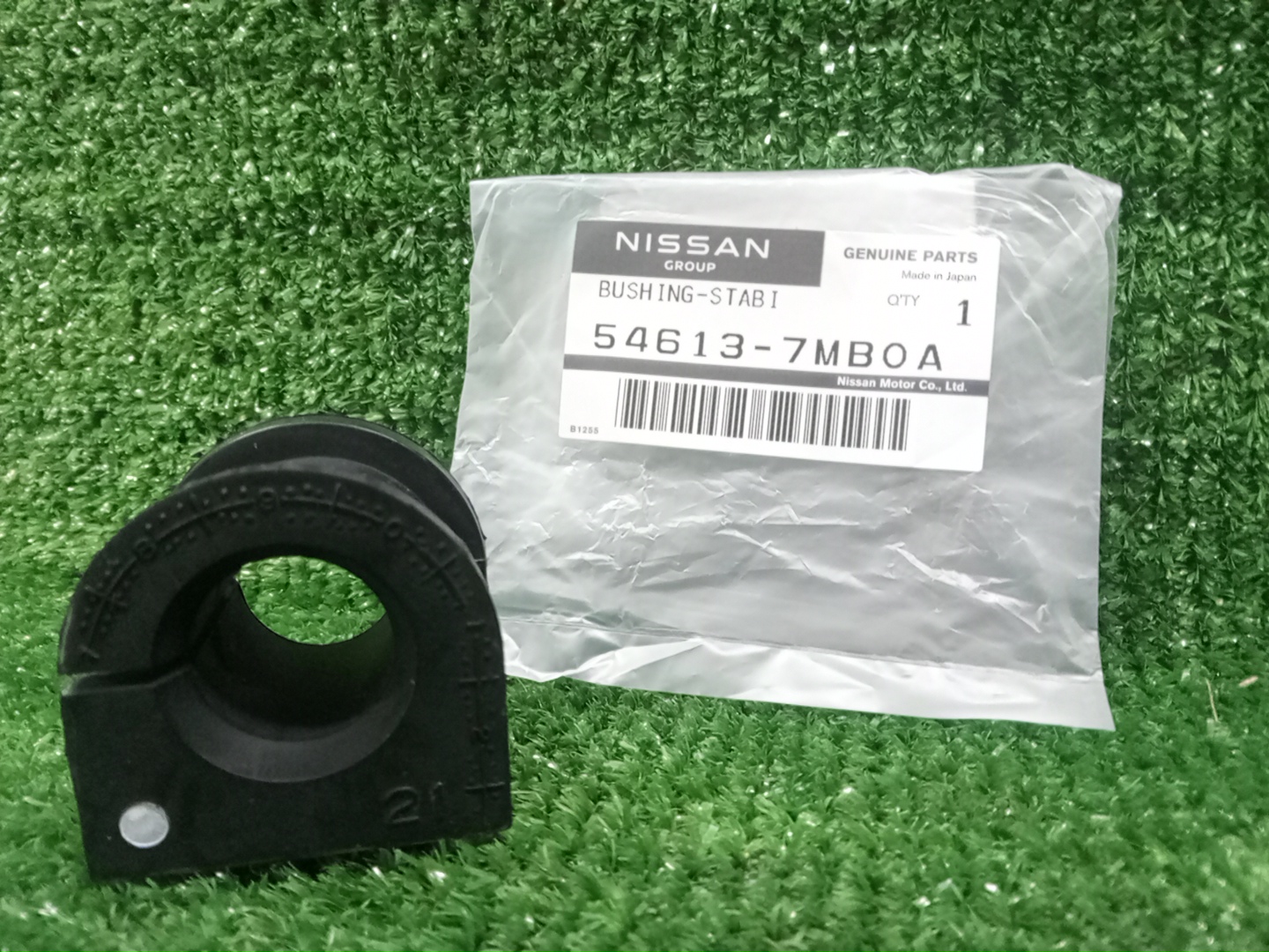 Втулка стабилизатора передняя NISSAN DAYZ B43W 54613-7MB0A 1 ракурс
