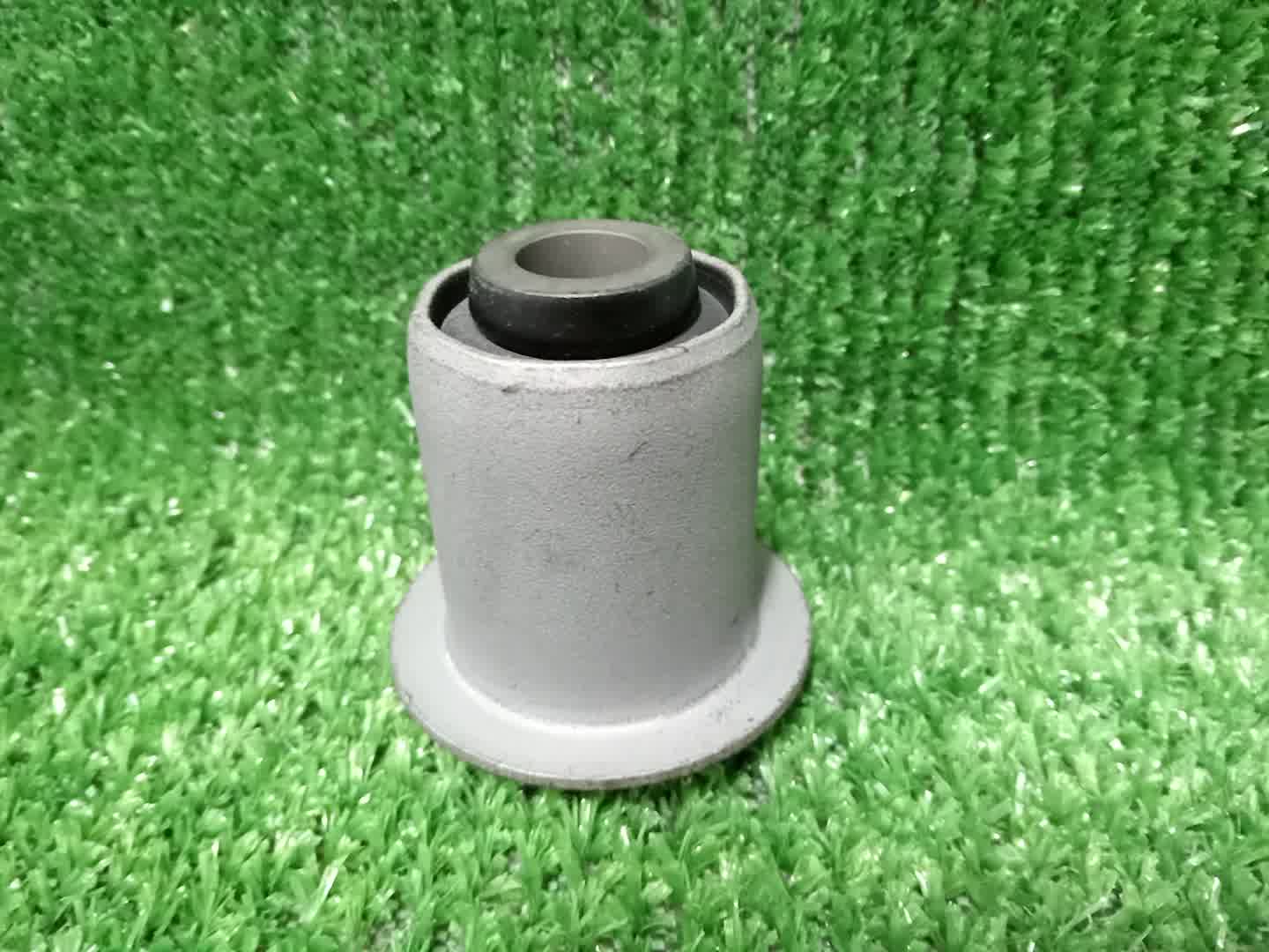 Сайлентблок TOYOTA LAND CRUISER VDJ200 1VD-FTV 48849-60090 3 ракурс