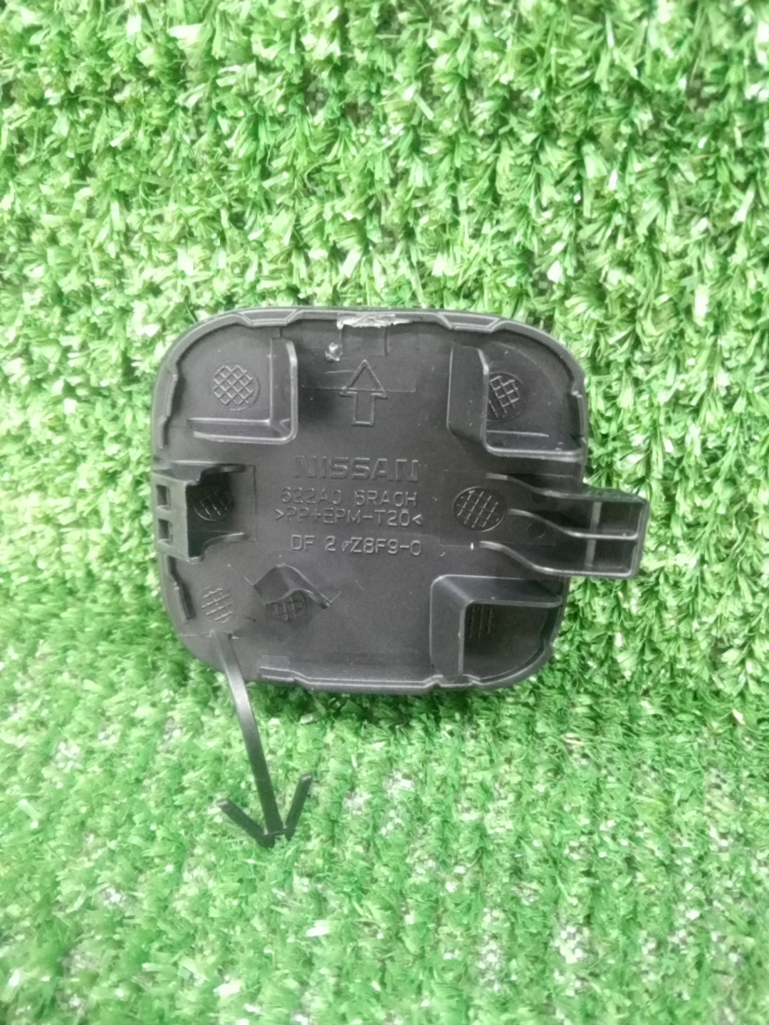 Заглушка бампера передняя NISSAN X-TRAIL SNT33 622A0-6RA0H 2 ракурс