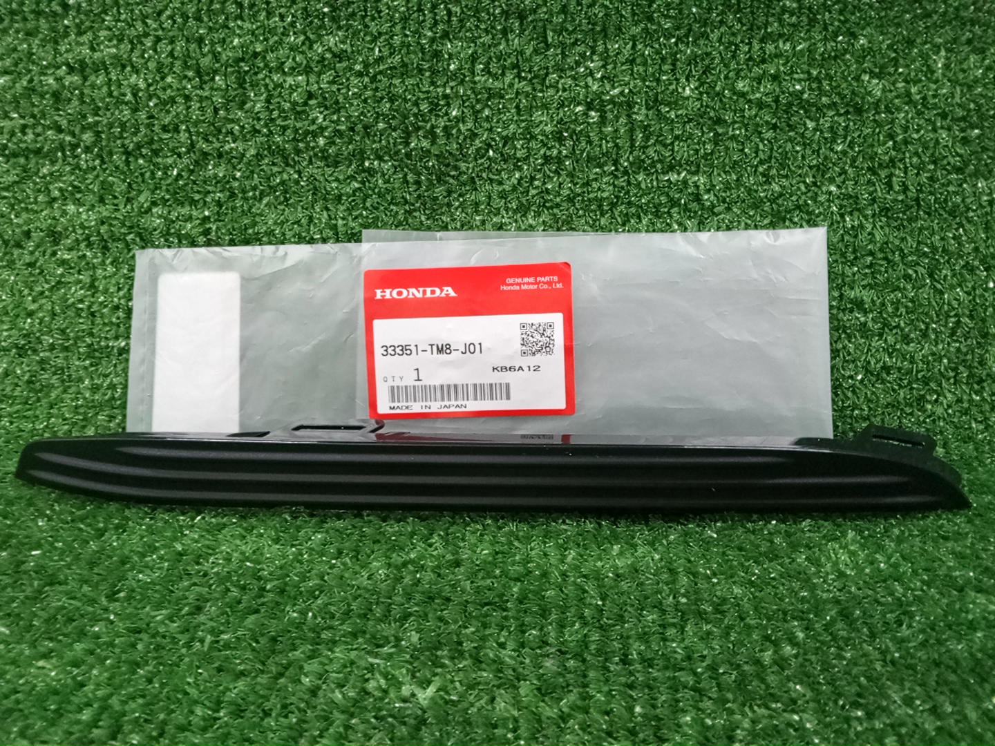 Заглушка бампера левая передняя HONDA INSIGHT ZE2 33351-TM8-J01 1 ракурс