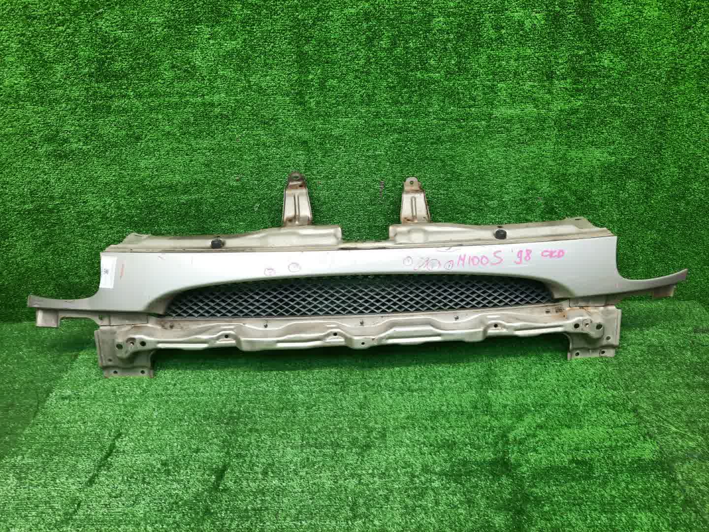 Планка под фары DAIHATSU STORIA M100S 53114-97201 1 ракурс