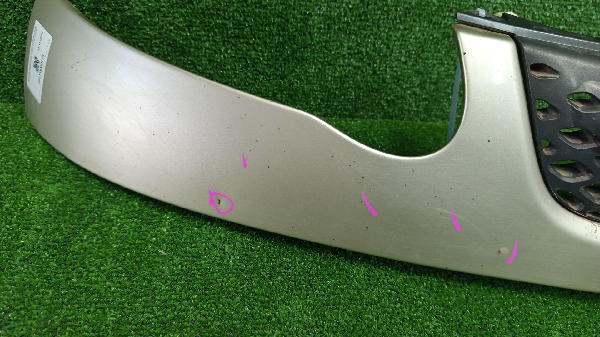 Планка под фары TOYOTA FUNCARGO NCP20 53111-52240 3 ракурс