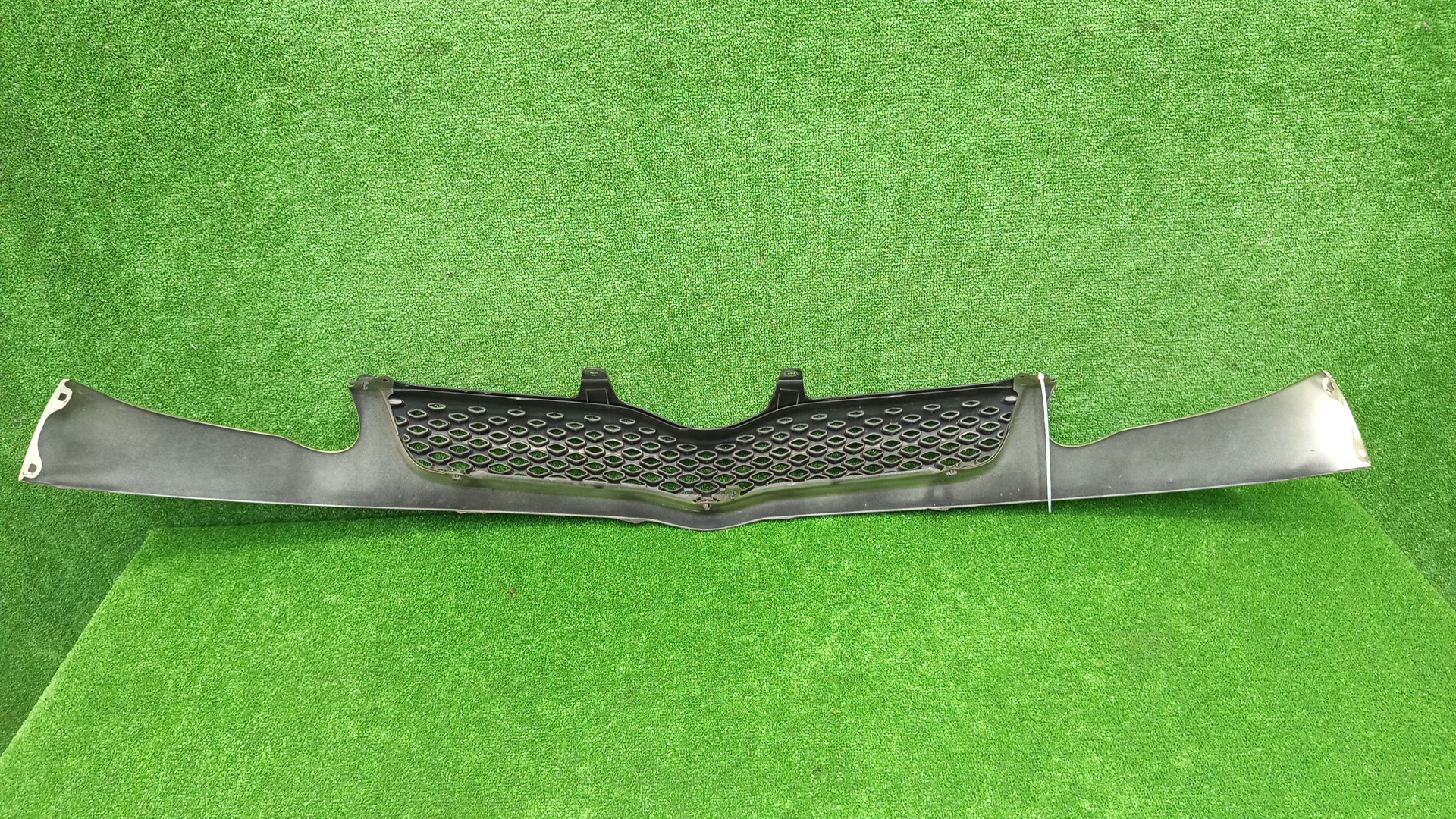 Планка под фары TOYOTA FUNCARGO NCP20 53111-52240 5 ракурс