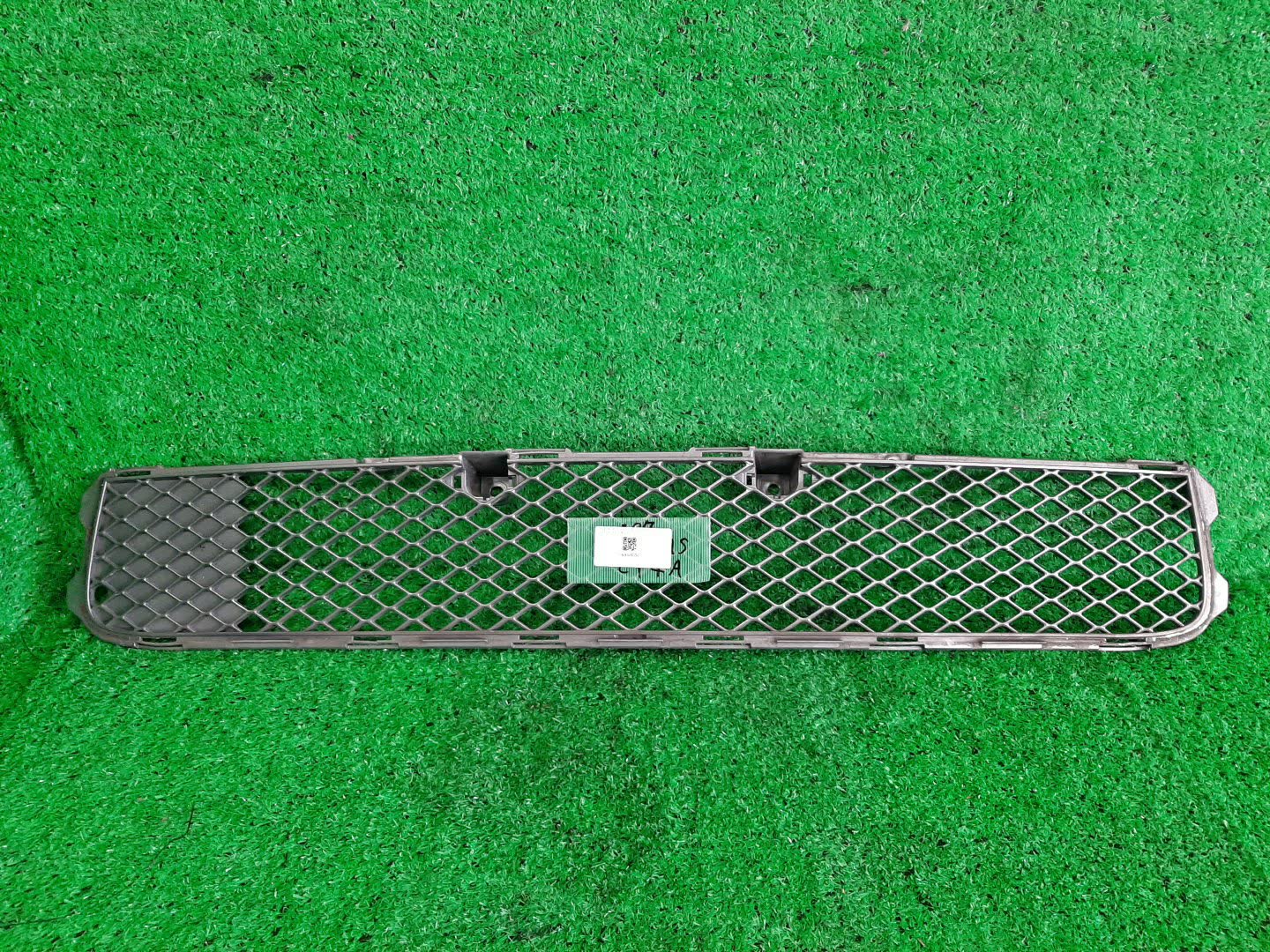 Решетка бамперная MITSUBISHI GALANT FORTIS CY4A 6400 A827 1 ракурс Решетка бамперная MITSUBISHI GALANT FORTIS CY4A 6400 A827 1 ракурс