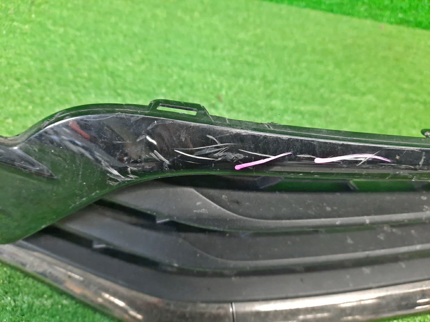 Решетка бамперная HONDA ODYSSEY RC1 71152-T6A-Z010 5 ракурс Решетка бамперная HONDA ODYSSEY RC1 71152-T6A-Z010 5 ракурс