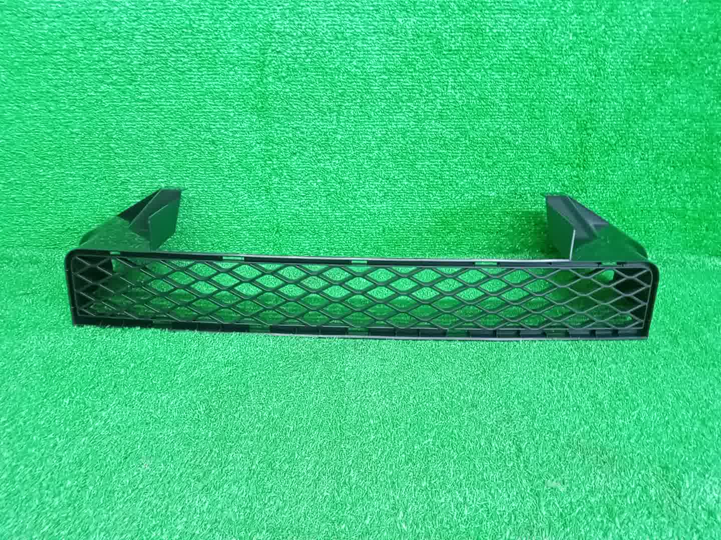 Решетка бамперная TOYOTA FJ CRUISER GSJ15 53112-35030 1 ракурс