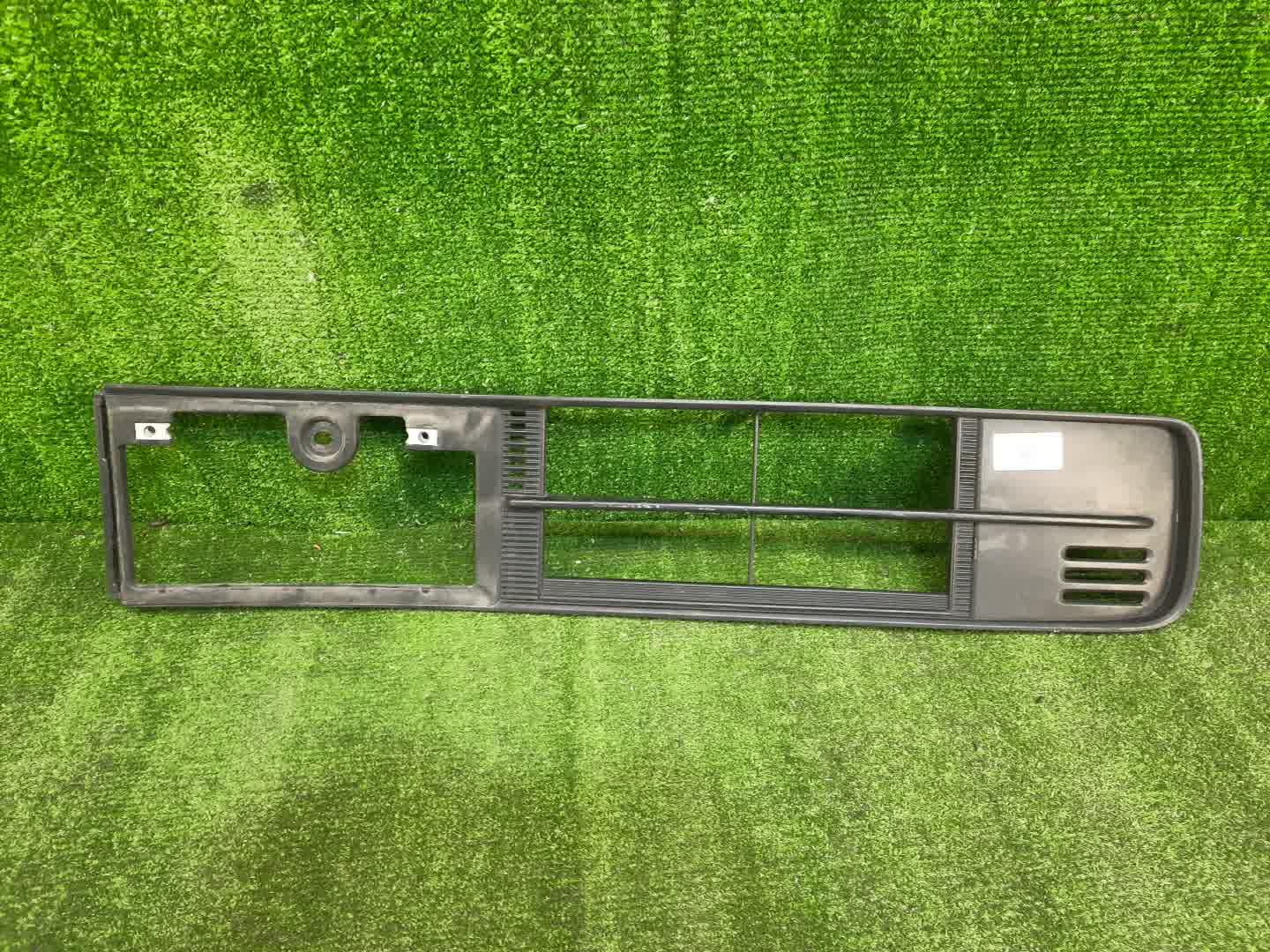 Решетка бамперная HONDA N-WGN JH3 71190-TKR 1 ракурс Решетка бамперная HONDA N-WGN JH3 71190-TKR 1 ракурс