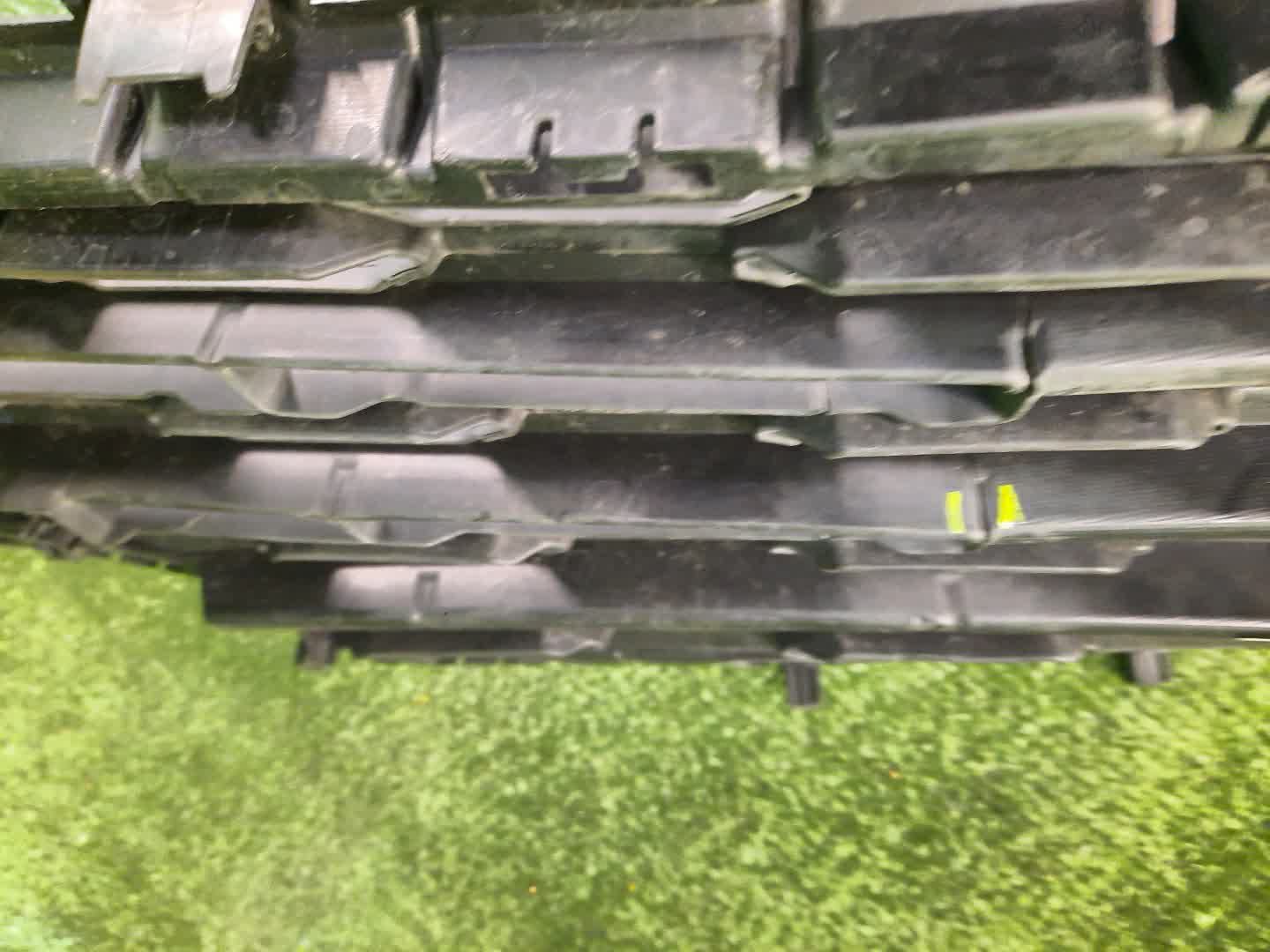 Решетка бамперная TOYOTA RAV4 MXAA52 53112-42140 2 ракурс