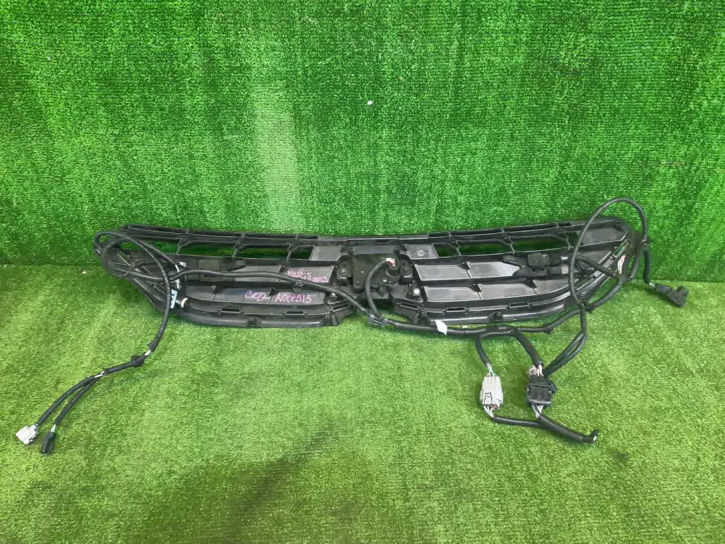 Решетка бамперная TOYOTA YARIS CROSS MXPJ10, MXPJ15, MXPB10, MXPB15 53101-52E60 2 ракурс