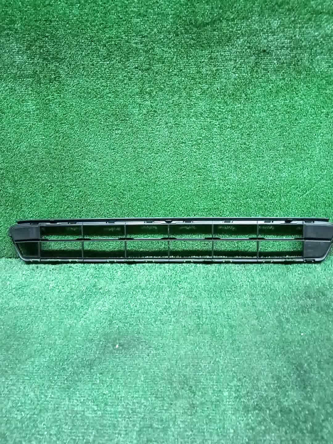 Решетка бамперная передняя SUBARU XV GT3 57731FL110 4 ракурс