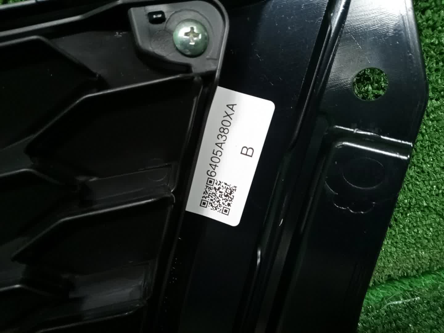 Решетка бамперная передняя MITSUBISHI ECLIPSE CROSS GK1W 6405A380XA 3 ракурс