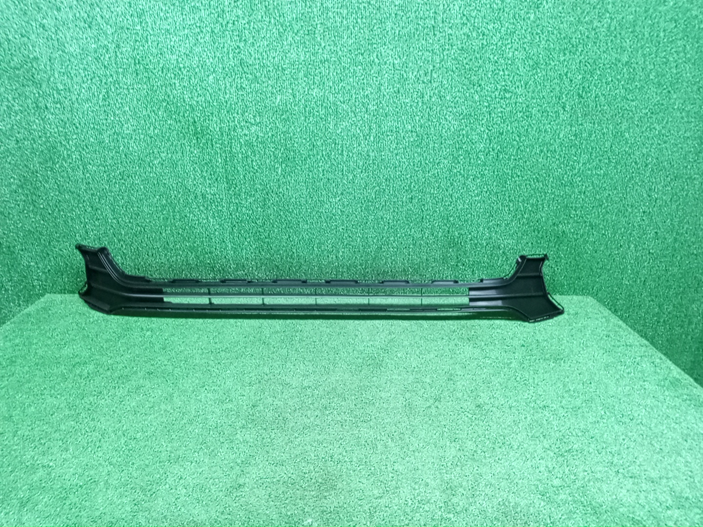 Решетка бамперная передняя TOYOTA TACOMA GRN305L 53112-04050 5 ракурс