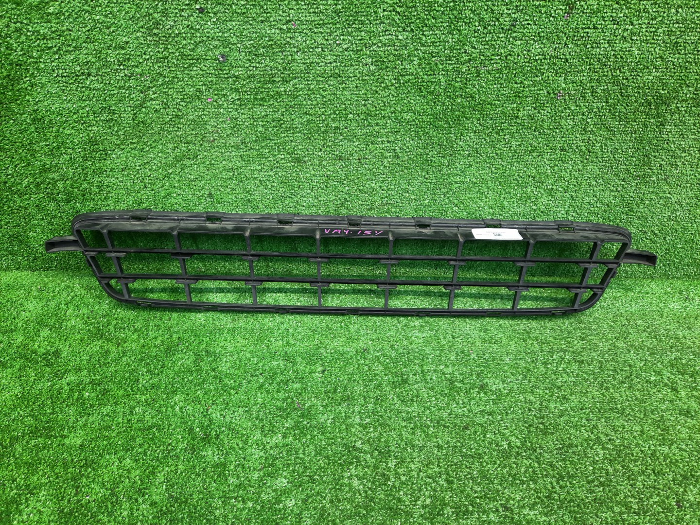Решетка бамперная SUBARU LEVORG VM4, VMG 57731-VA090 2 ракурс