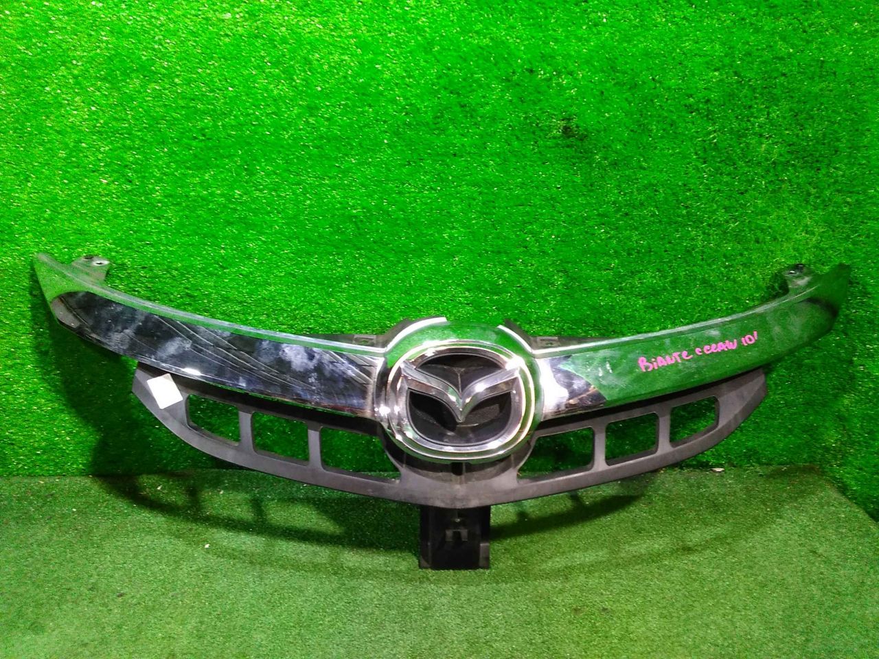 Решетка радиатора MAZDA BIANTE CCEAW, CCEFW, CCFFW, CC3FW C27350712 1 ракурс