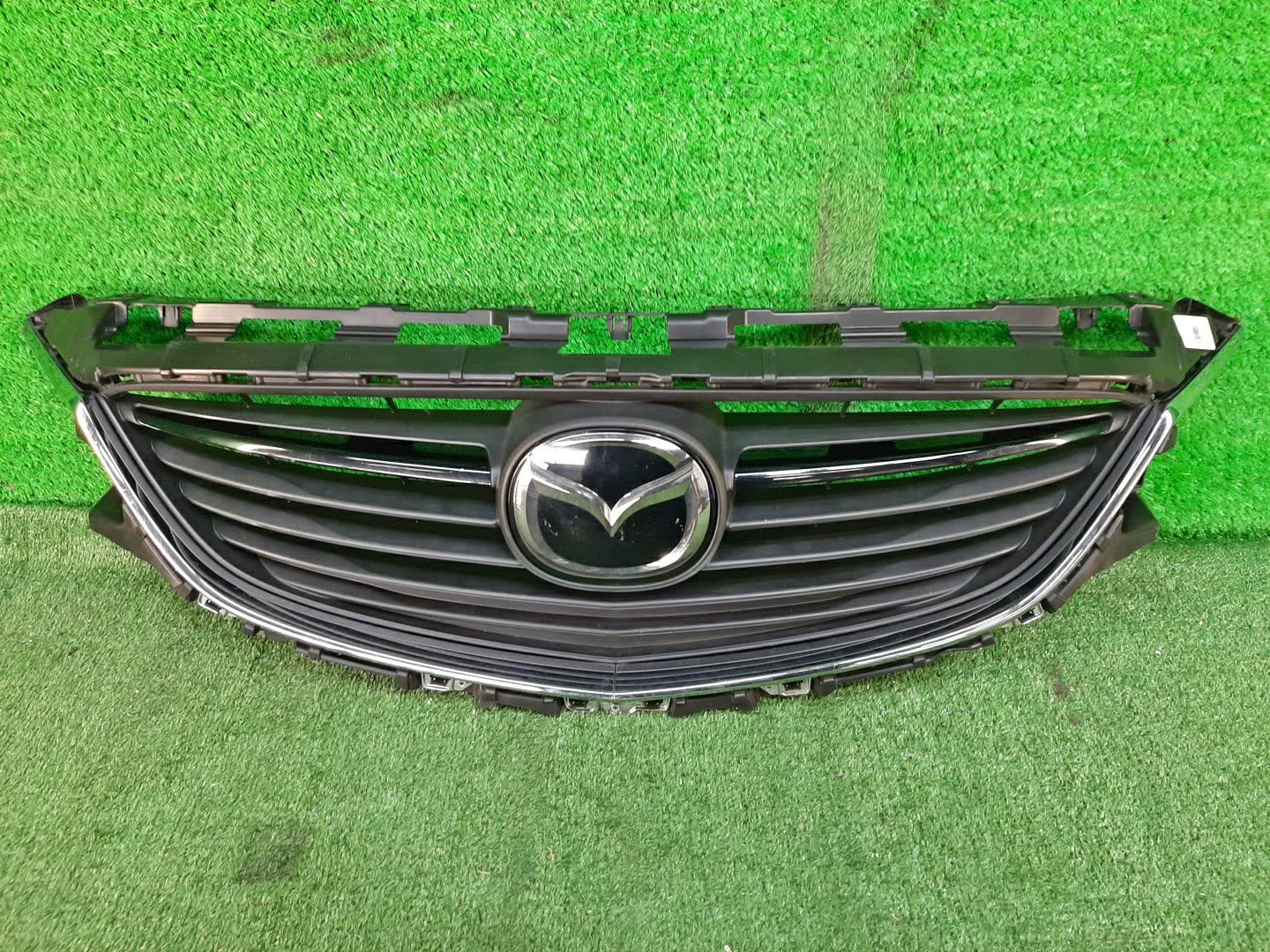 Решетка радиатора MAZDA ATENZA, MAZDA 6 GJ5FP, GJEFP, GJ2FP, GJ2AP, GJ526, GJ523 GHP9-50712 3 ракурс