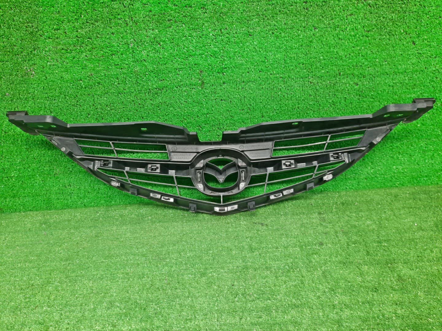 Решетка радиатора MAZDA ATENZA, MAZDA 6, 6 GH5FP, GH5AP, GH5AS, GH5FS, GHEFP, GHEFS, GH5AW, GH5FW, GHEFW, GH GS1M50712 2 ракурс