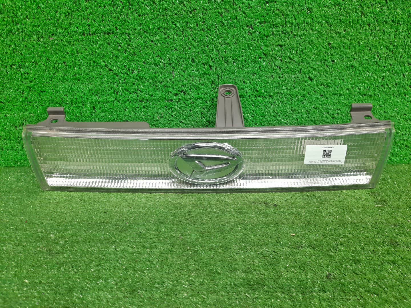 Решетка радиатора DAIHATSU TANTO L350S 42251815 1 ракурс