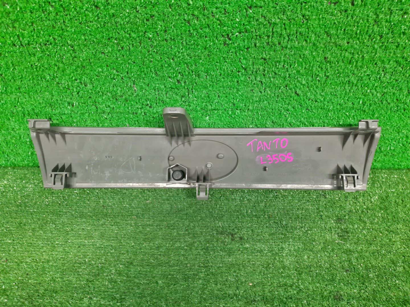 Решетка радиатора DAIHATSU TANTO L350S 42251815 2 ракурс