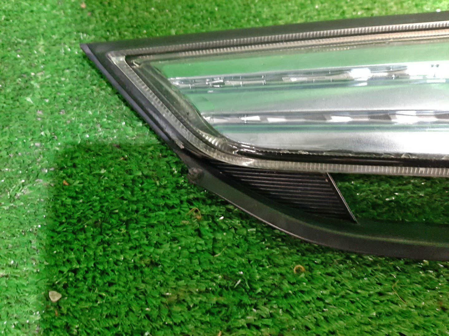 Решетка радиатора HONDA FIT GP1 711211TF2901M1 5 ракурс