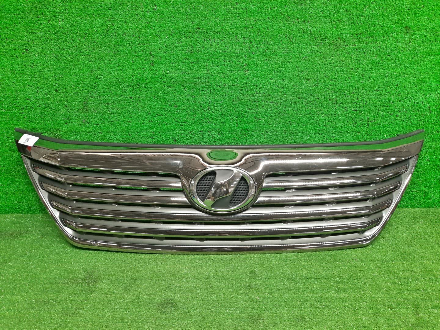Решетка радиатора TOYOTA VELLFIRE ANH25W, GGH25W, GGH20W, ANH20W 53101-58140 1 ракурс