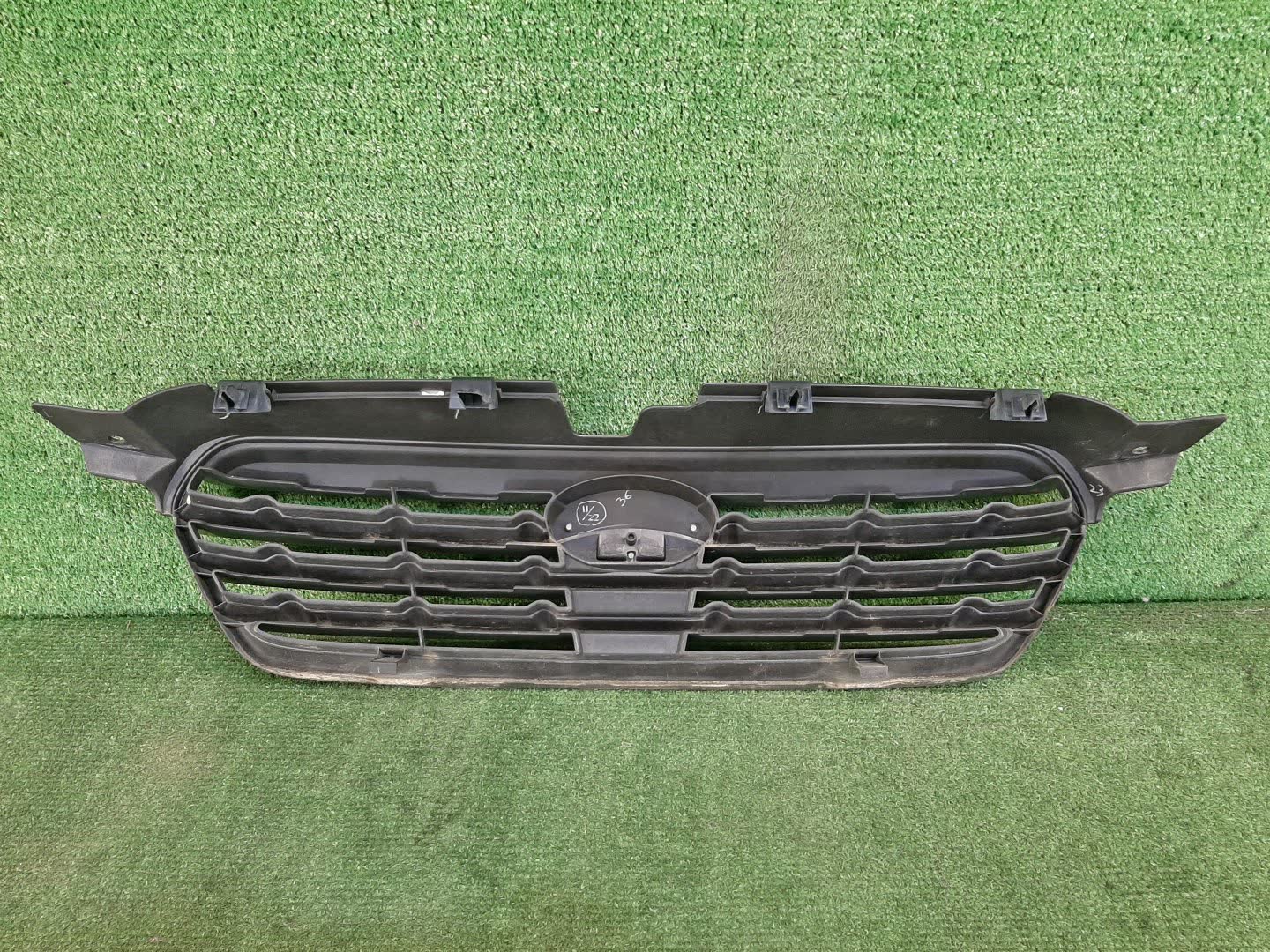 Решетка радиатора SUBARU OUTBACK BPH, BP9, BPE 91121AG160 3 ракурс