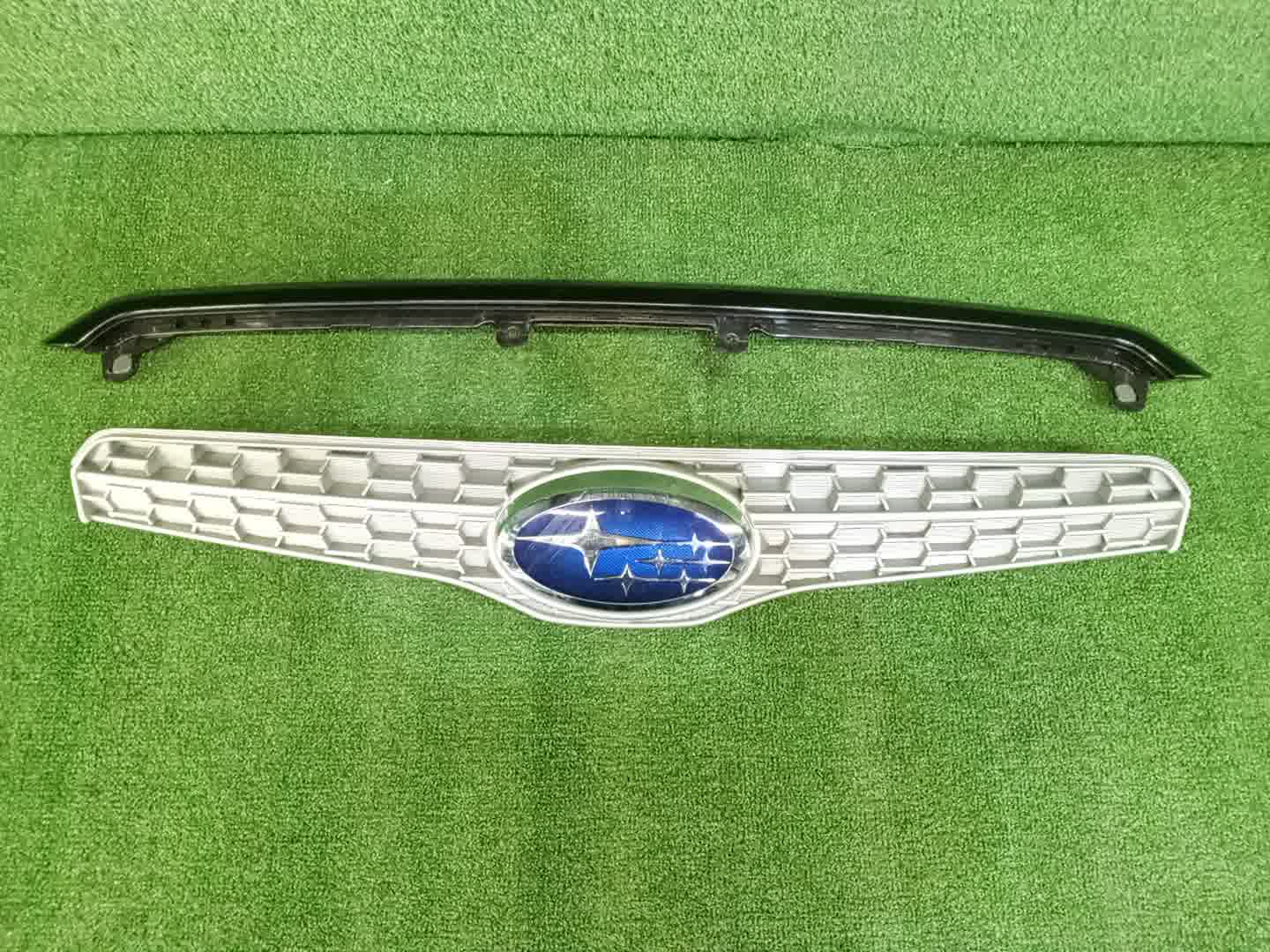 Решетка радиатора SUBARU FORESTER SJ9, SJ5, SJG GG210-09500 1 ракурс