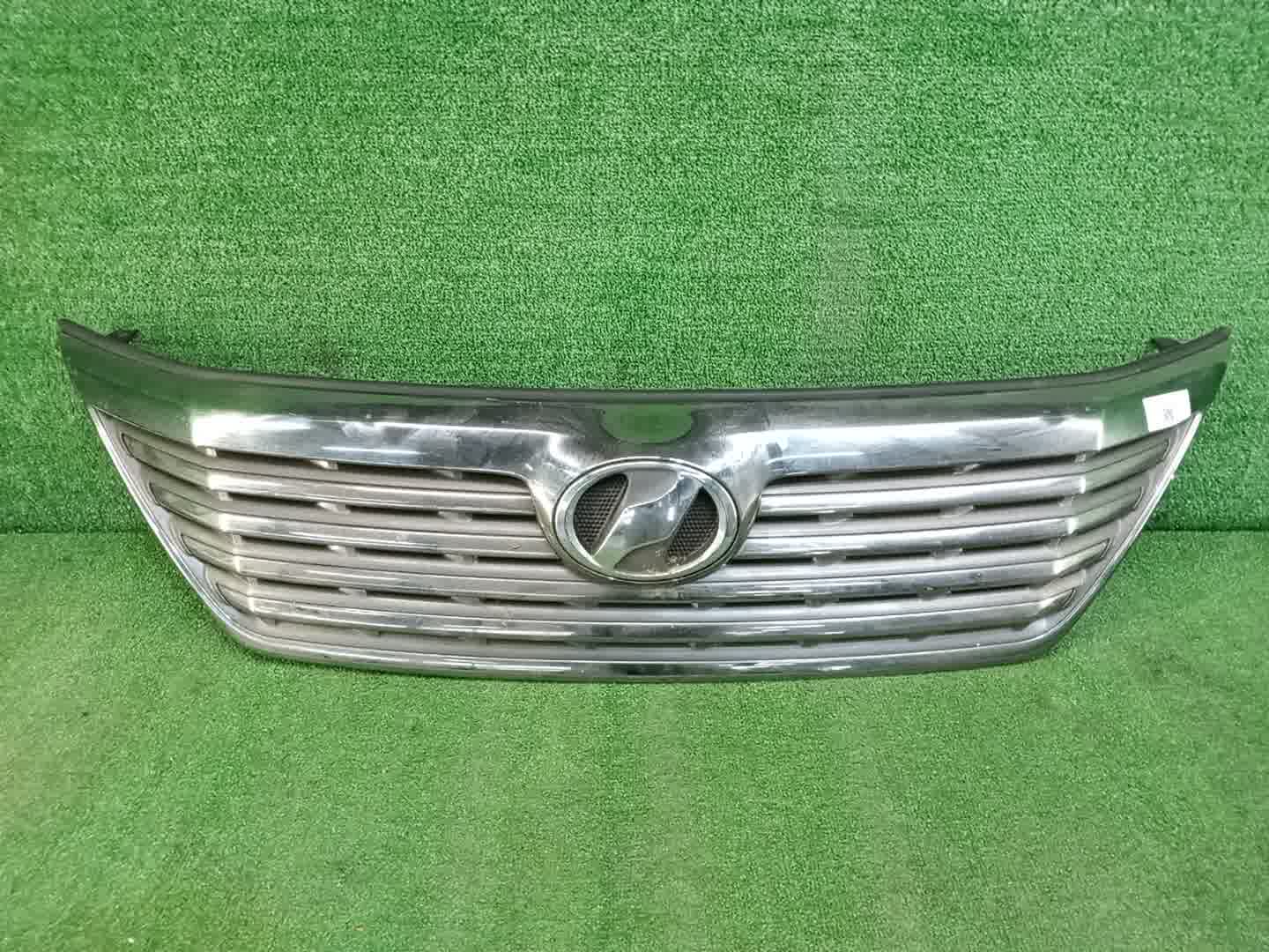 Решетка радиатора TOYOTA VELLFIRE ANH25W, GGH25W, GGH20W, ANH20W 53101-58140 1 ракурс