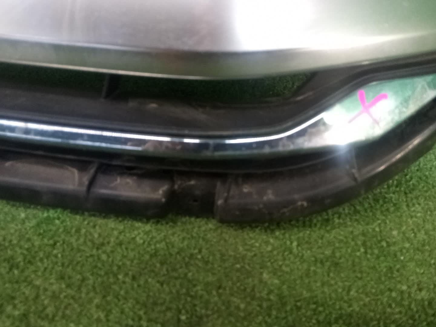 Решетка радиатора HONDA FIT SHUTTLE GP2 71121-TD7-J01-M1 2 ракурс