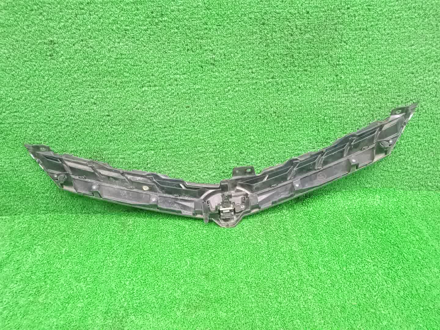 Решетка радиатора TOYOTA ESTIMA ACR50W 5310128260 2 ракурс