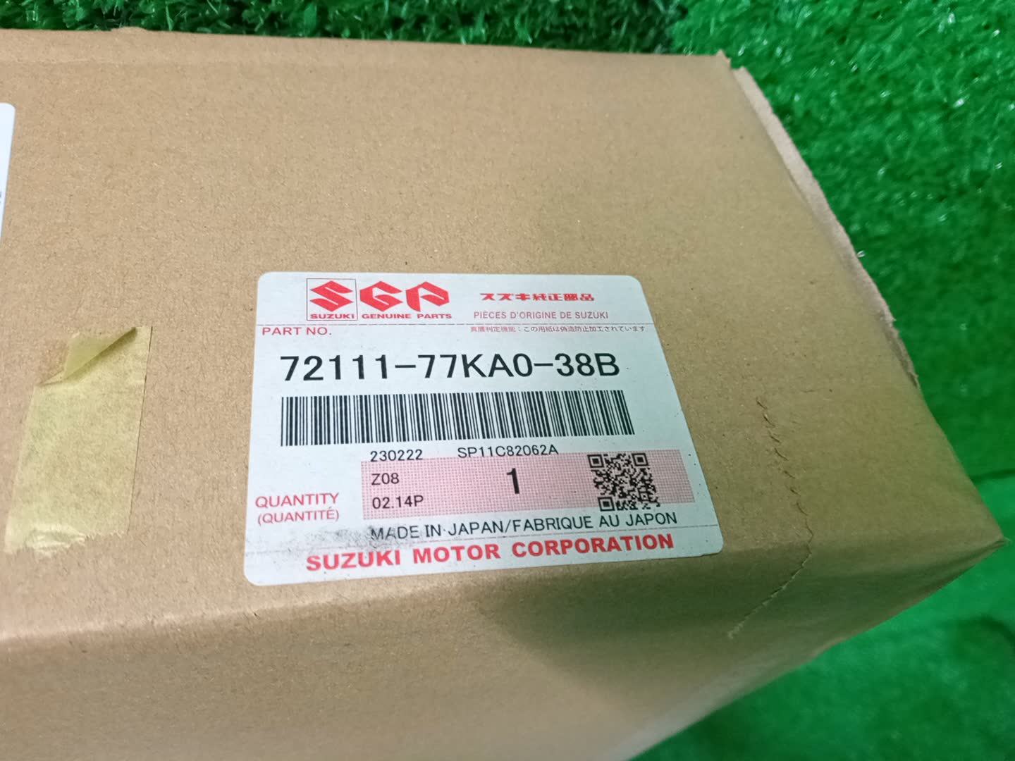Решетка радиатора SUZUKI ESCUDO, GRAND VITARA TDB4W, TD94W, TD54W, TDA4W, TDB4, TE94, TD54, JT 72111-77KA0-38B 4 ракурс