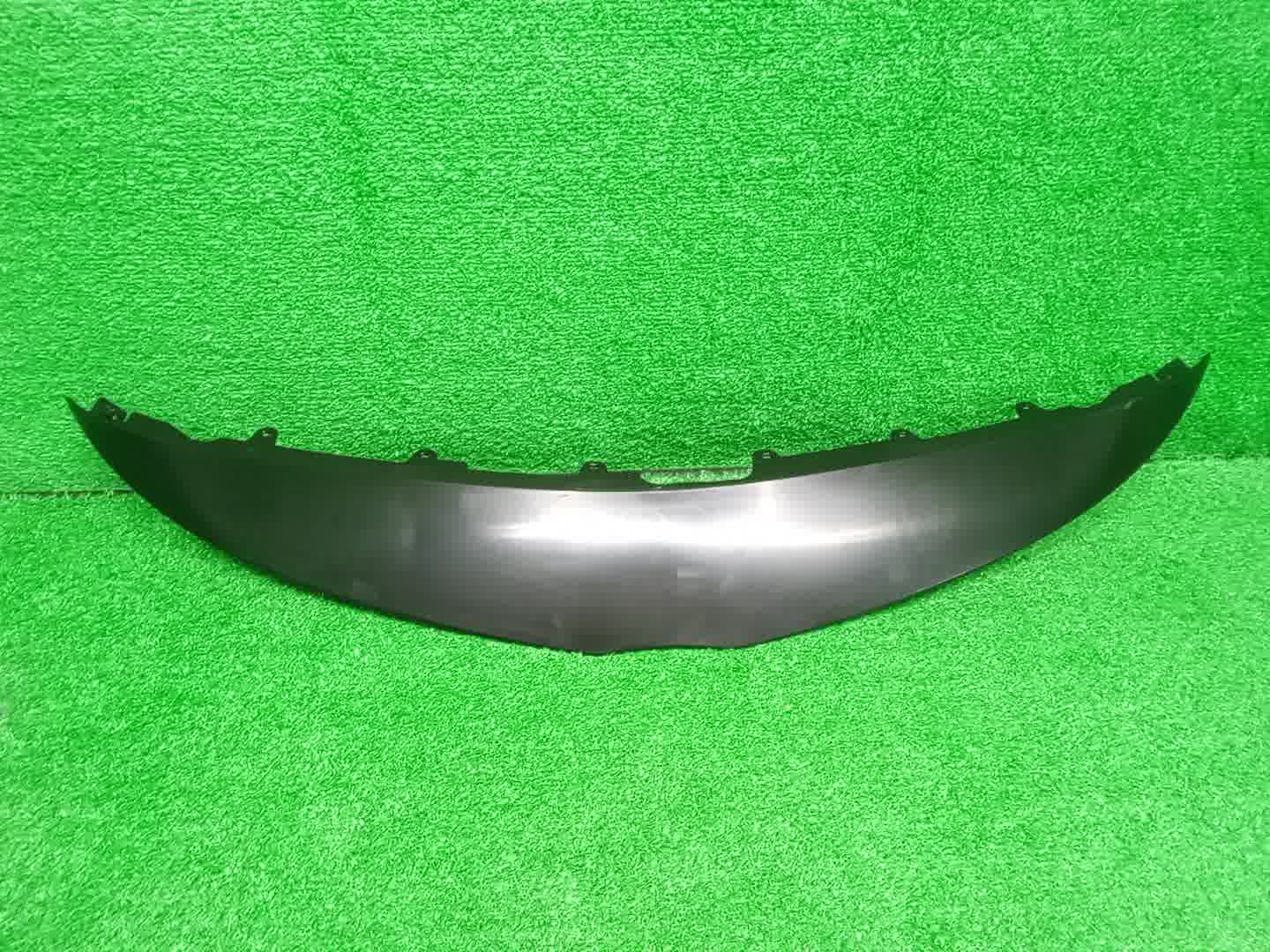 Решетка радиатора TOYOTA PRIUS PHV ZVW52 52111-47900 1 ракурс