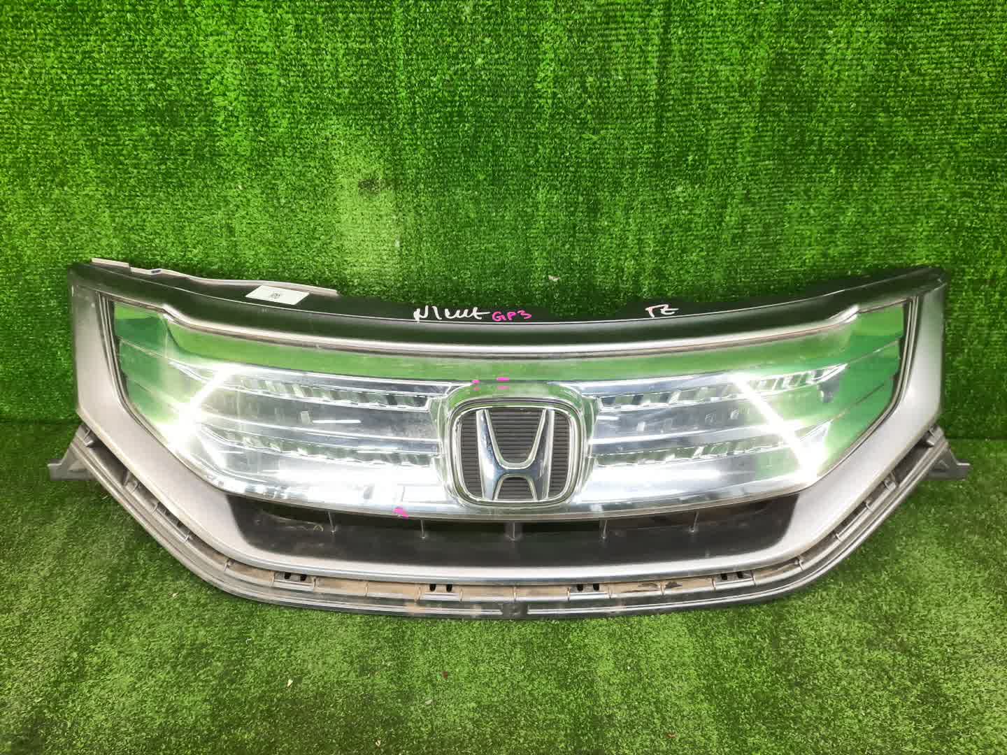 Решетка радиатора HONDA FREED GP3, GB3, GB4 71121-SWP-003 1 ракурс