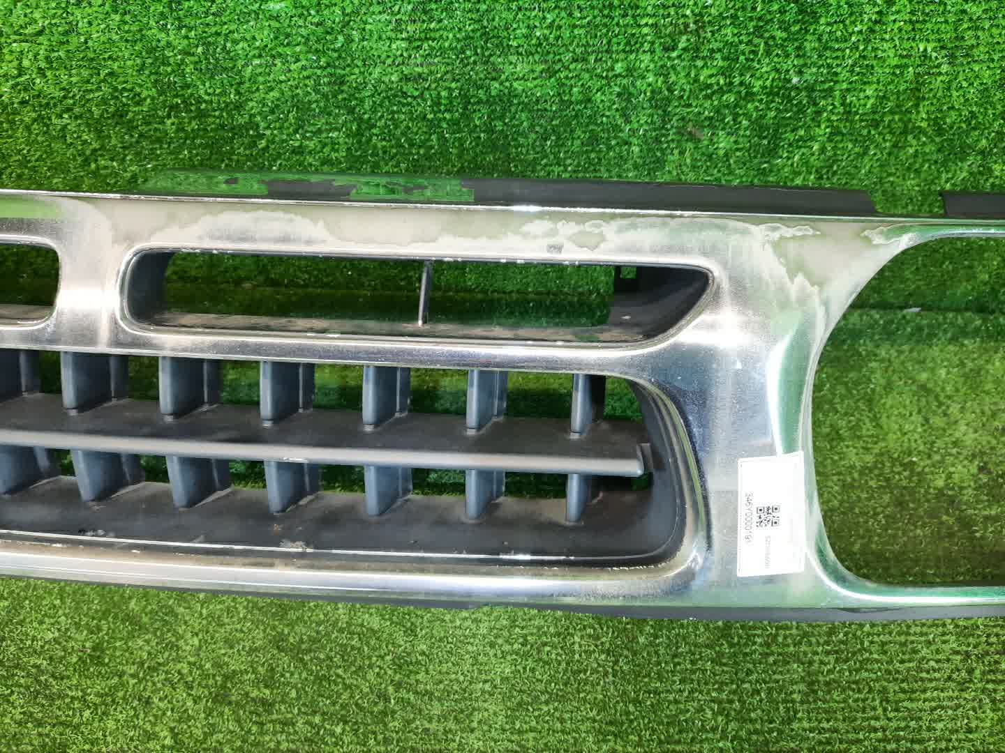 Решетка радиатора NISSAN TERRANO PR50, LR50, TR50, RR50 62310-0W001 2 ракурс