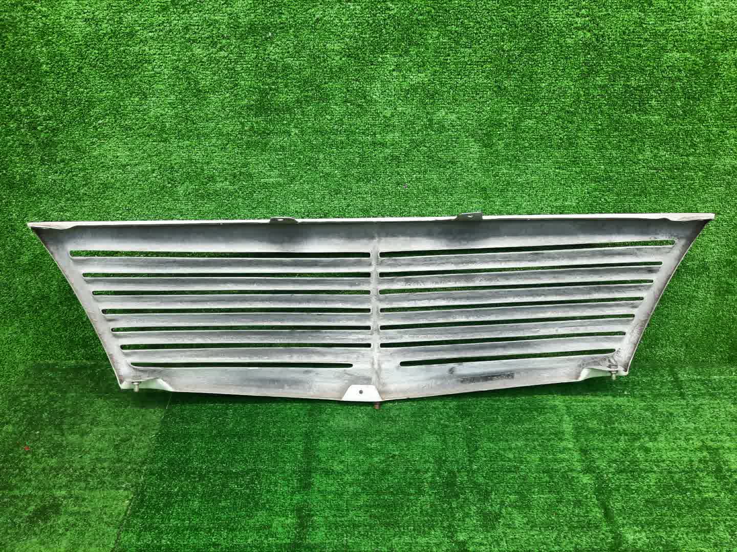 Решетка радиатора TOYOTA ALPHARD MNH15W, MNH10W, ANH15W, ANH10W 3 ракурс