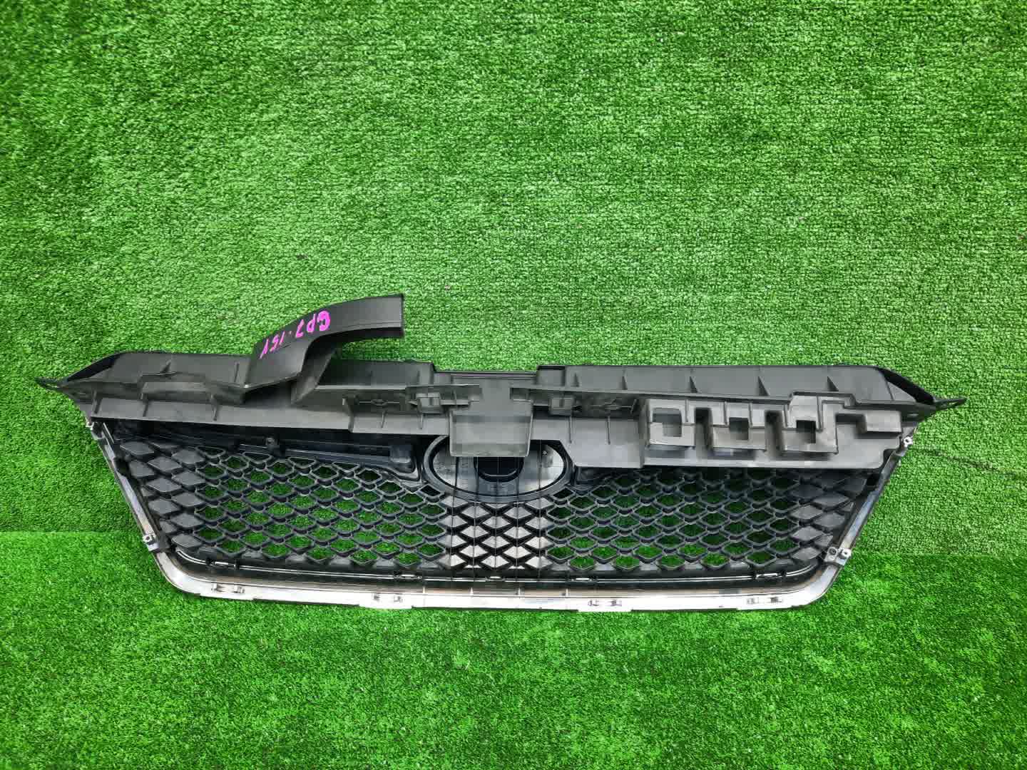 Решетка радиатора SUBARU IMPREZA GPE 91122FJ040 2 ракурс