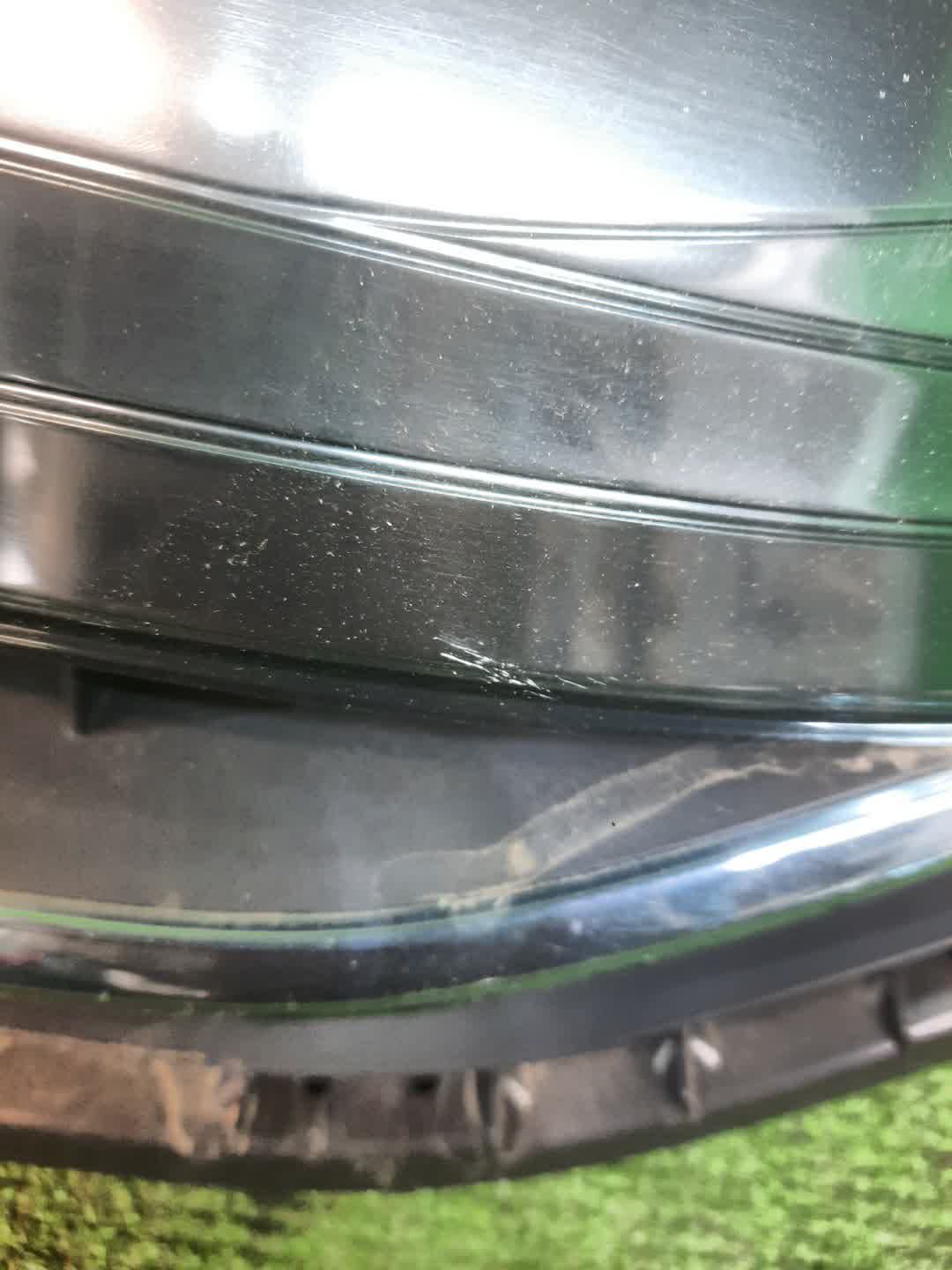 Решетка радиатора HONDA FIT GP6, GP5 71121-T5C-003 2 ракурс