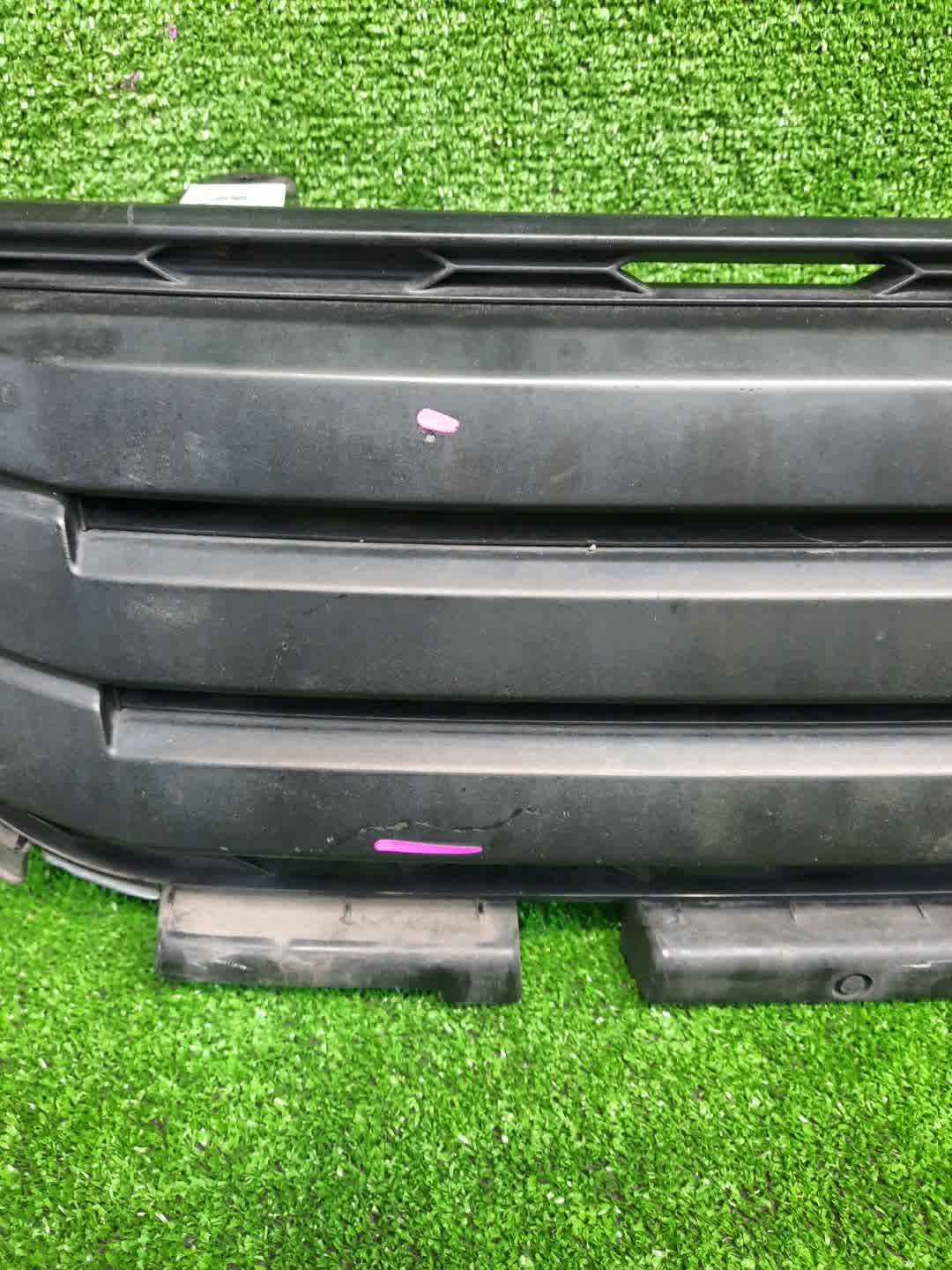 Решетка радиатора HONDA CROSSROAD RT2, RT1, RT3, RT4 71121-SYP-003/71121-SYP-J31 3 ракурс
