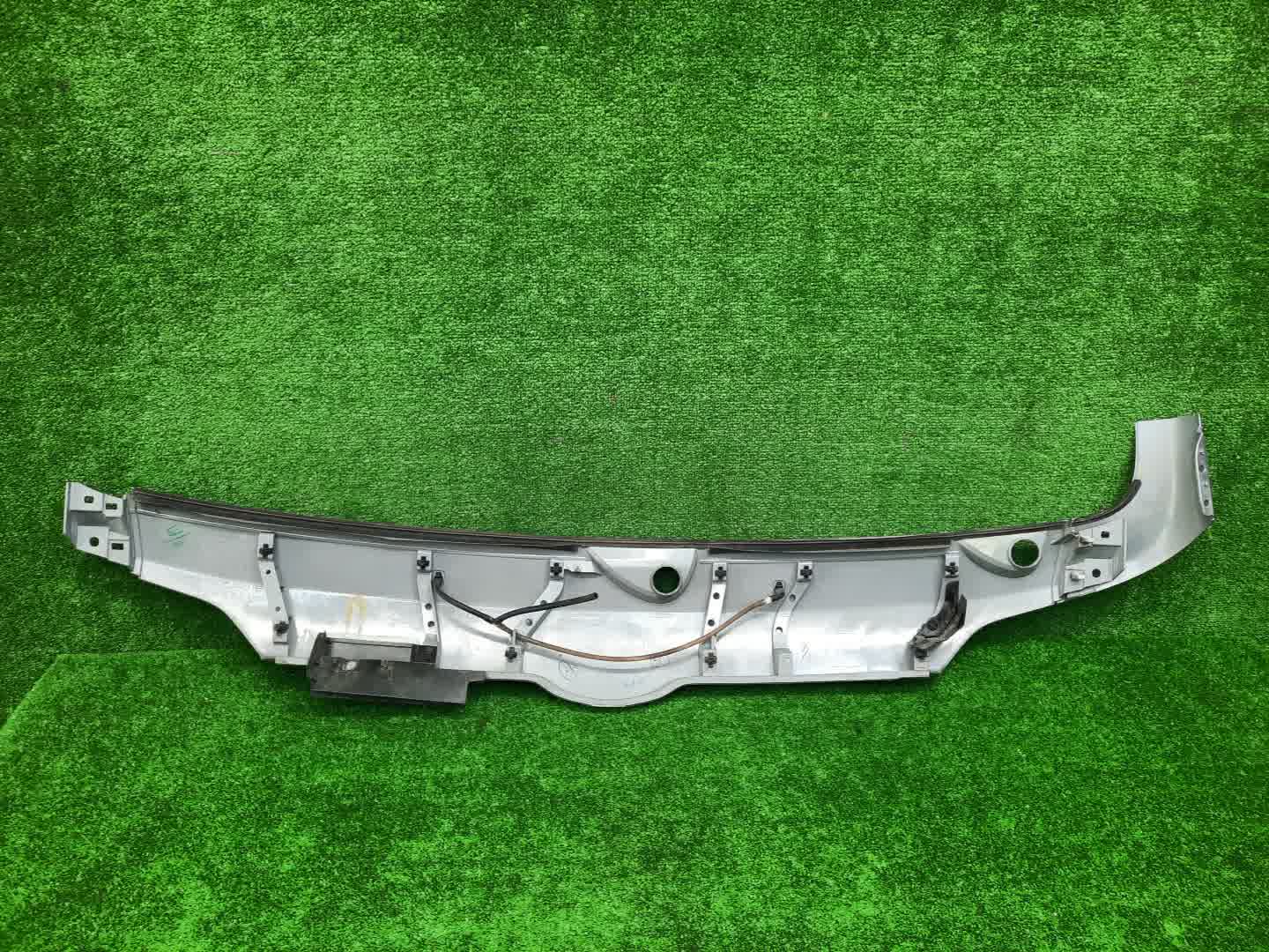 Решетка радиатора DAIHATSU HIJET TRUCK S510P 53101-P501 2 ракурс