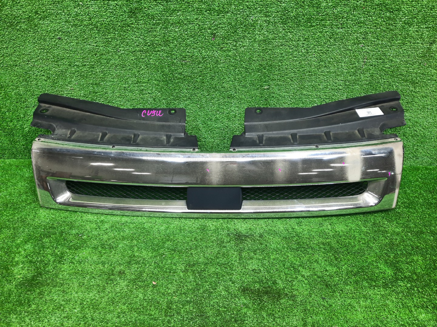 Решетка радиатора MITSUBISHI DELICA D5 CV1W, CV2W, CV4W, CV5W 1 ракурс Решетка радиатора MITSUBISHI DELICA D5 CV1W, CV2W, CV4W, CV5W 1 ракурс
