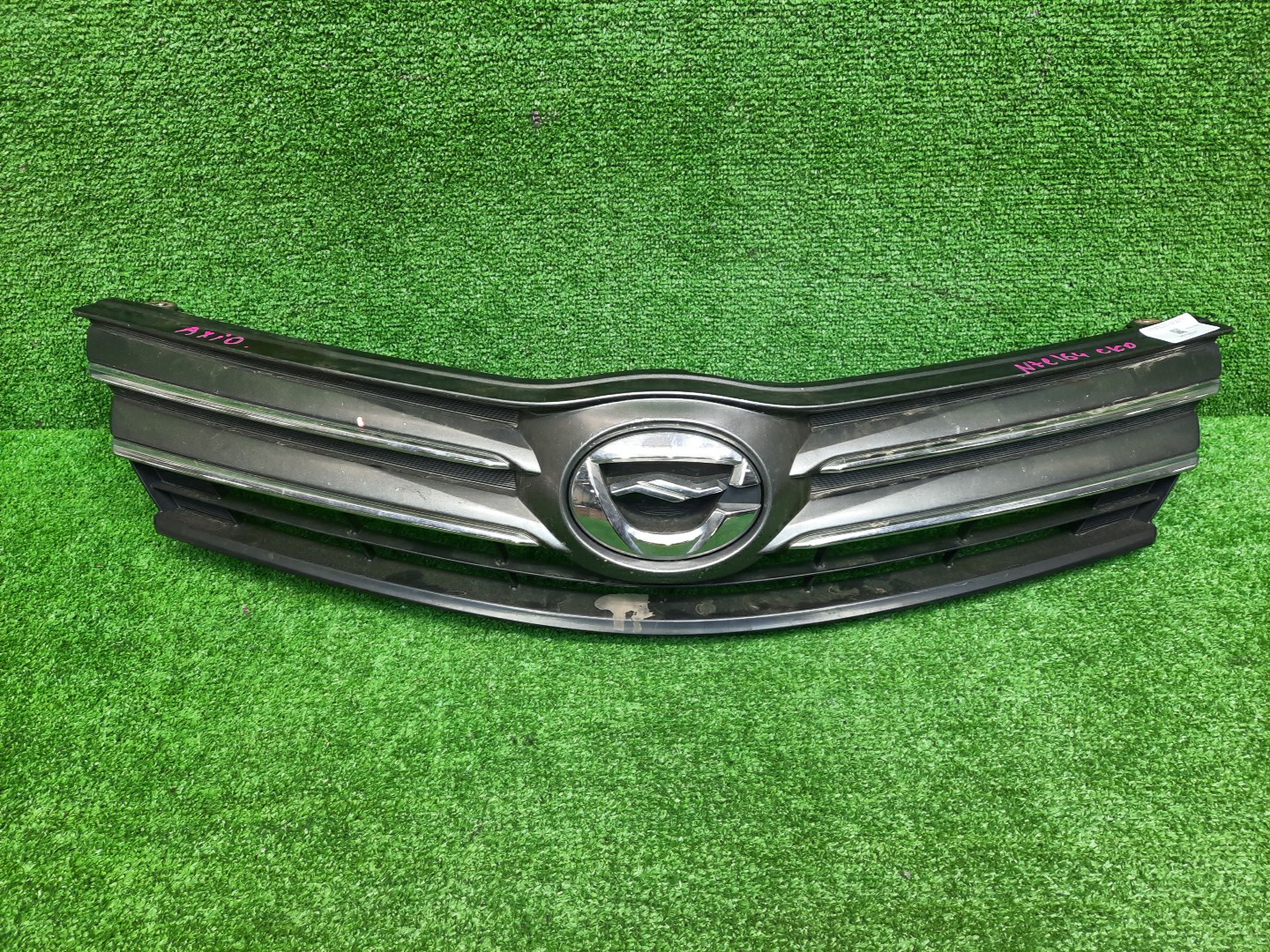 Решетка радиатора передняя TOYOTA COROLLA FIELDER, COROLLA  AXIO ZRE162G, NZE164G, NZE161G, NKE165G, NRE161G, NZE161, NZE164, NRE161, NKE165, ZRE162, NRE160 53101-13300 1 ракурс